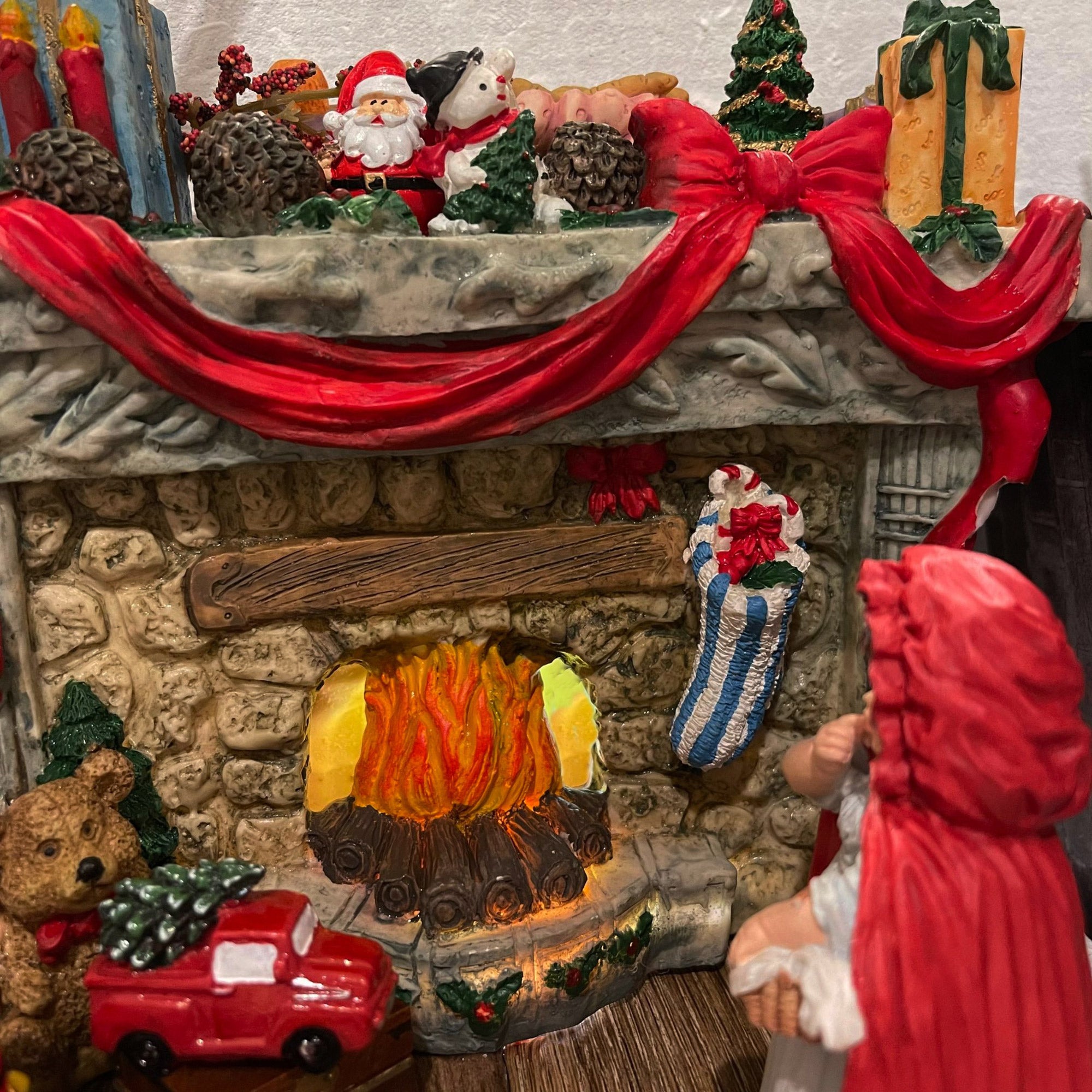 Christmas Fireplace Scene