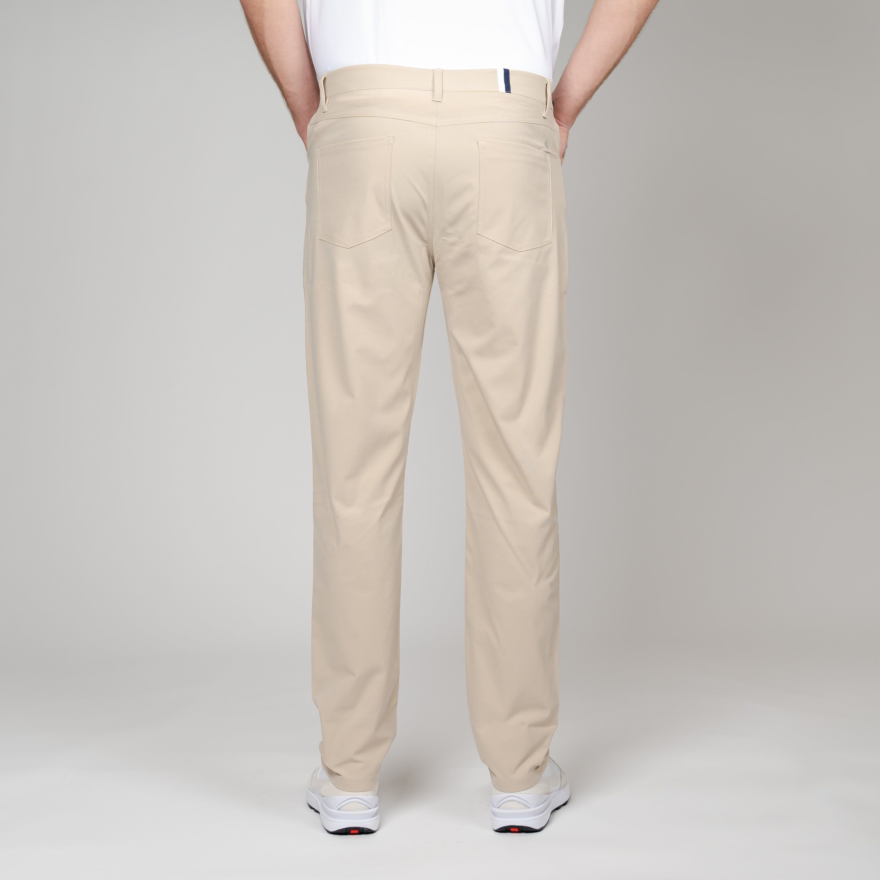 Delta Performance Pant, Solid - Dune