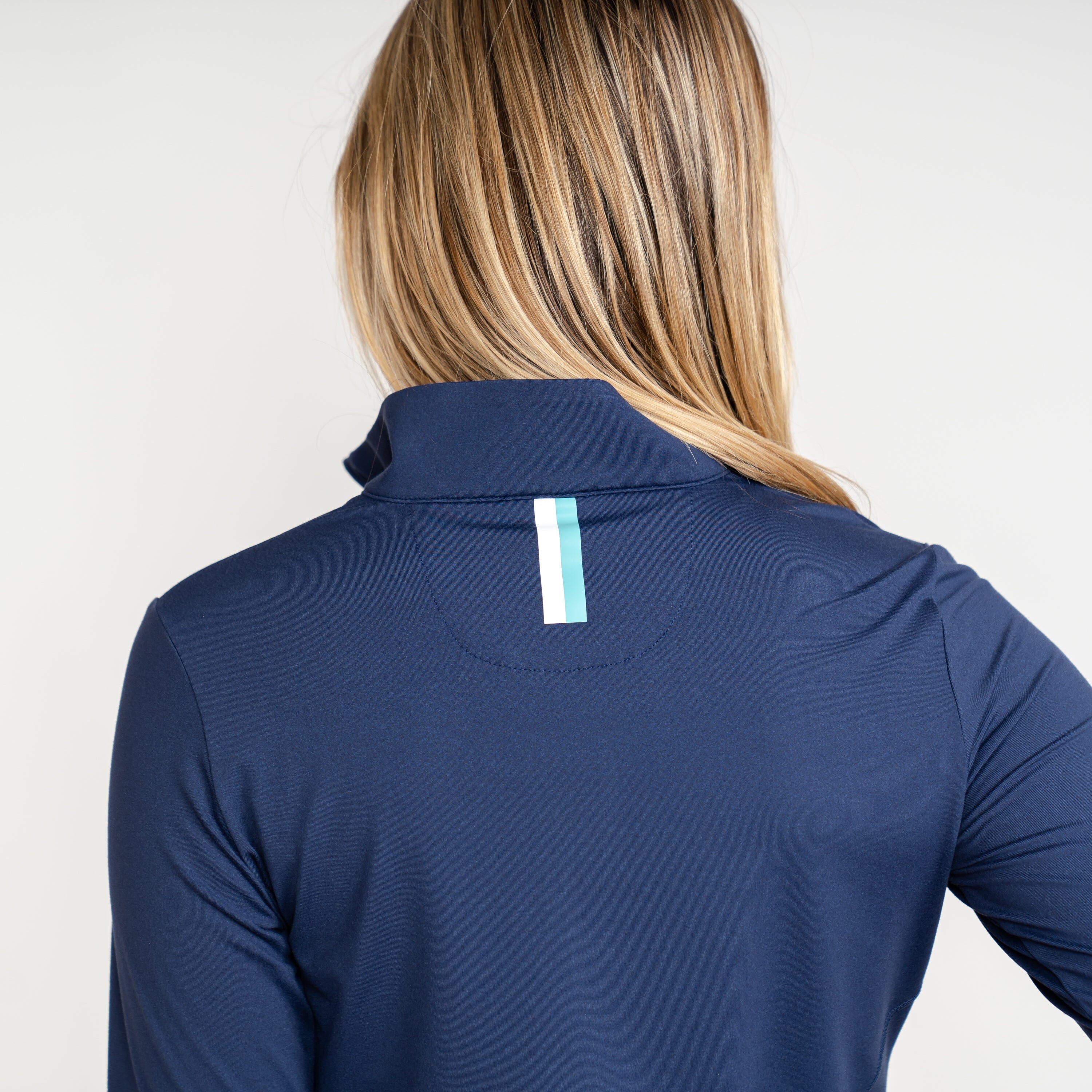The Solid Performance Q-Zip | Solid - Admiral Navy - The Daisy