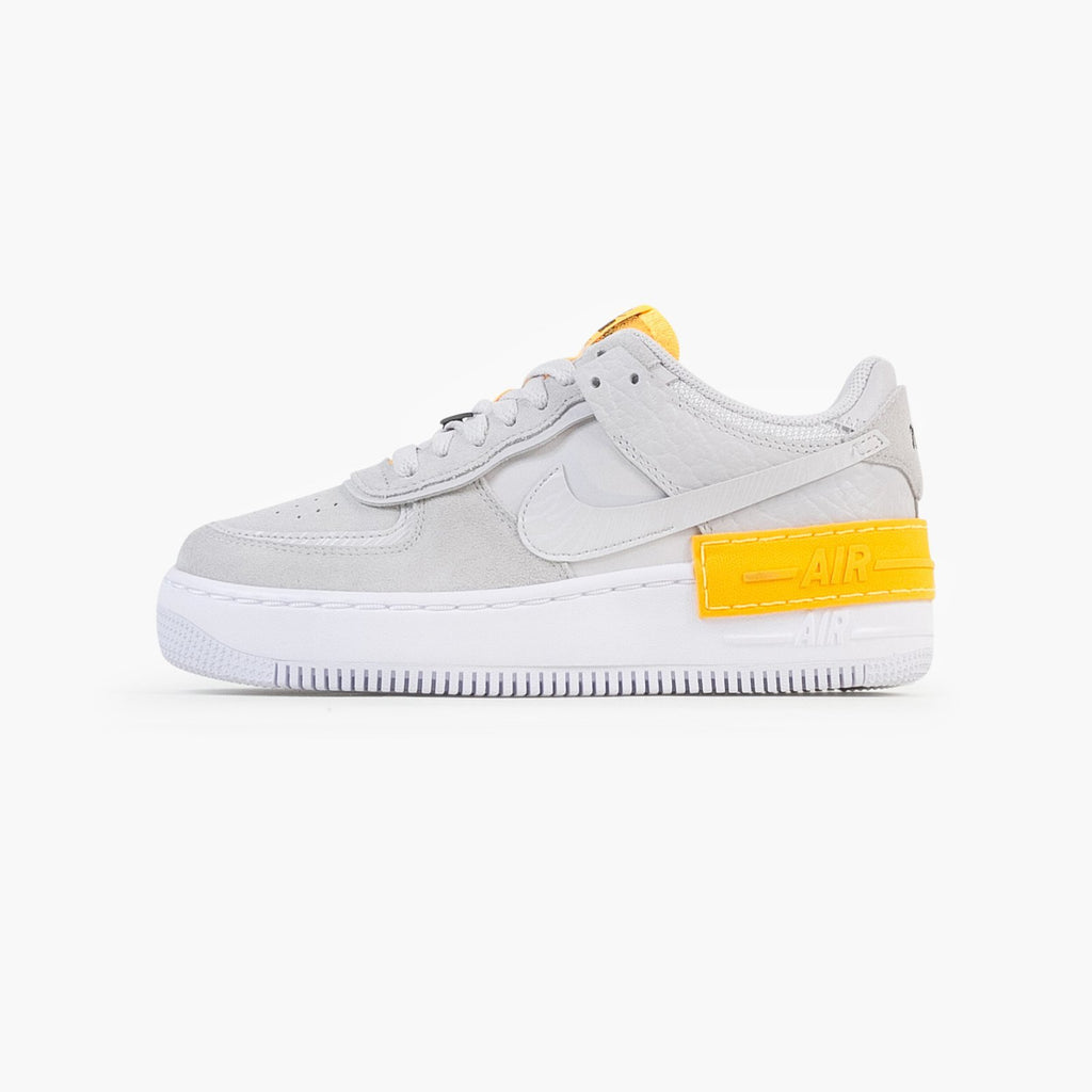 what stores sell nike air force 1