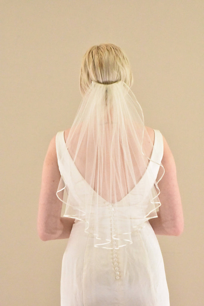Satin Ribbon Edge Long Tulle Bridal Veil with Comb – BestWeddingVeil