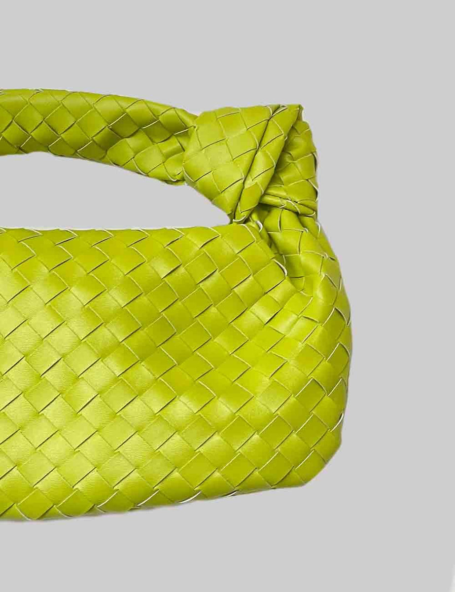 PUBLIC DESIRE - THE BLAME GREEN WEAVE KNOT HANDBAG – Como Store