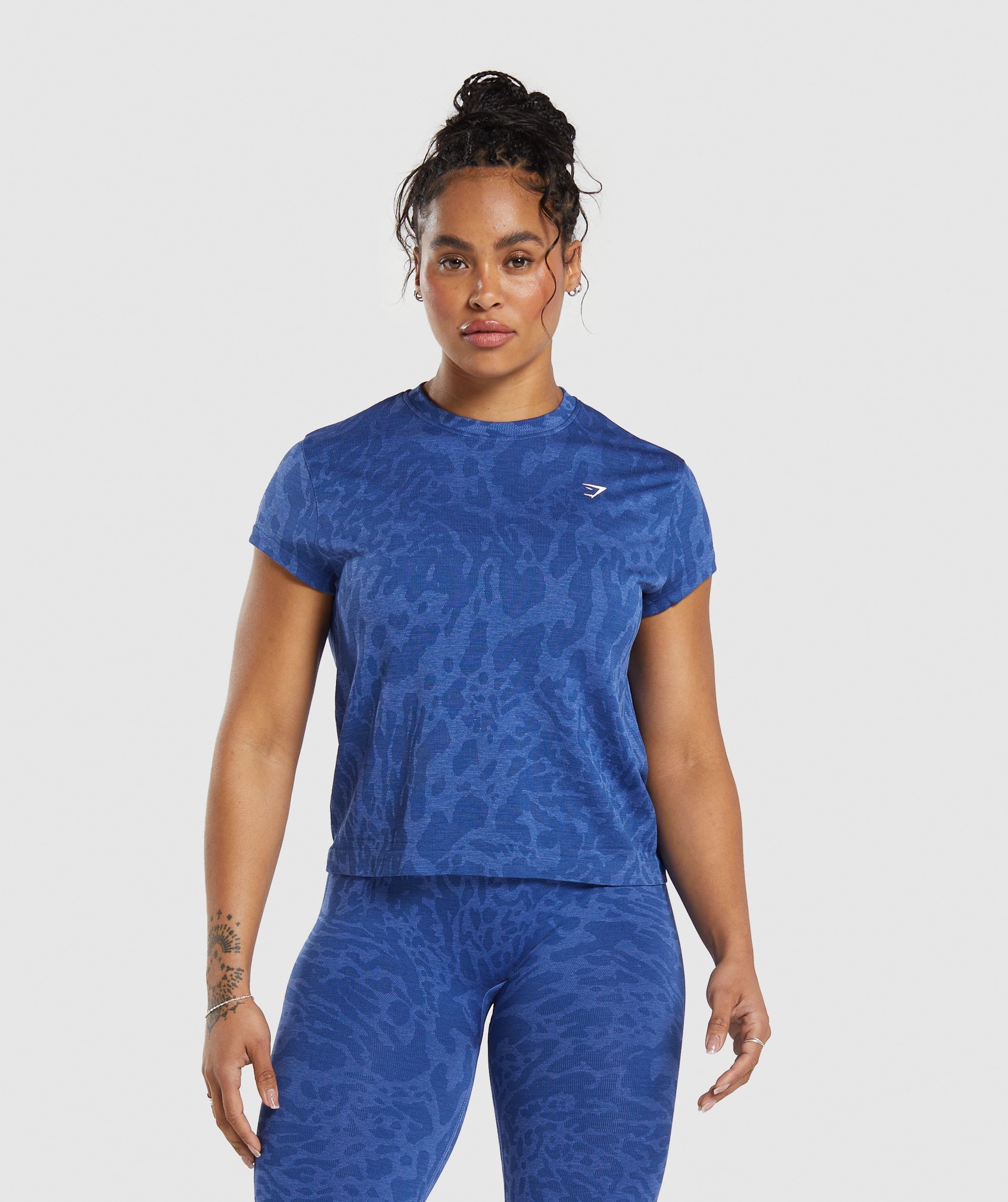 Adapt Safari Seamless T-Shirt in Wave Blue/Iris Blue