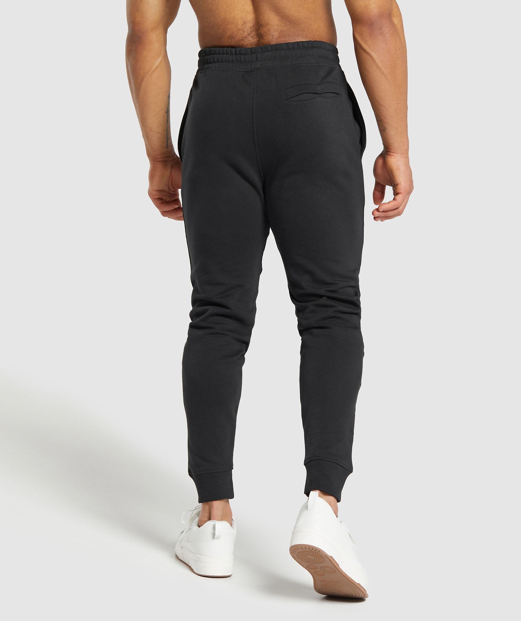 Gymshark Crest Straight Leg Joggers - Black