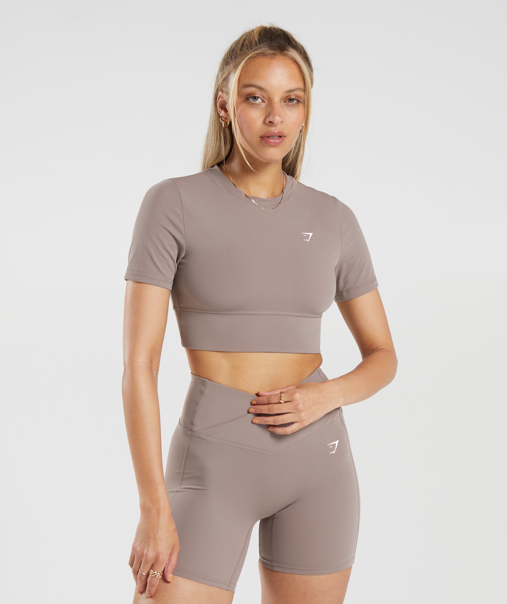 Gymshark Elevate 3/4 Sleeve Crop Top - Desert Sage Green - Extra Small