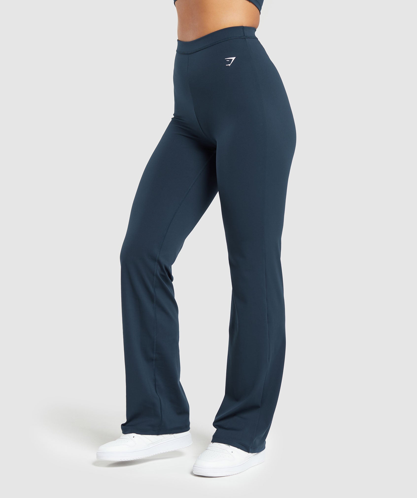 Everyday Regular Flared Leggings in Navy - view 3