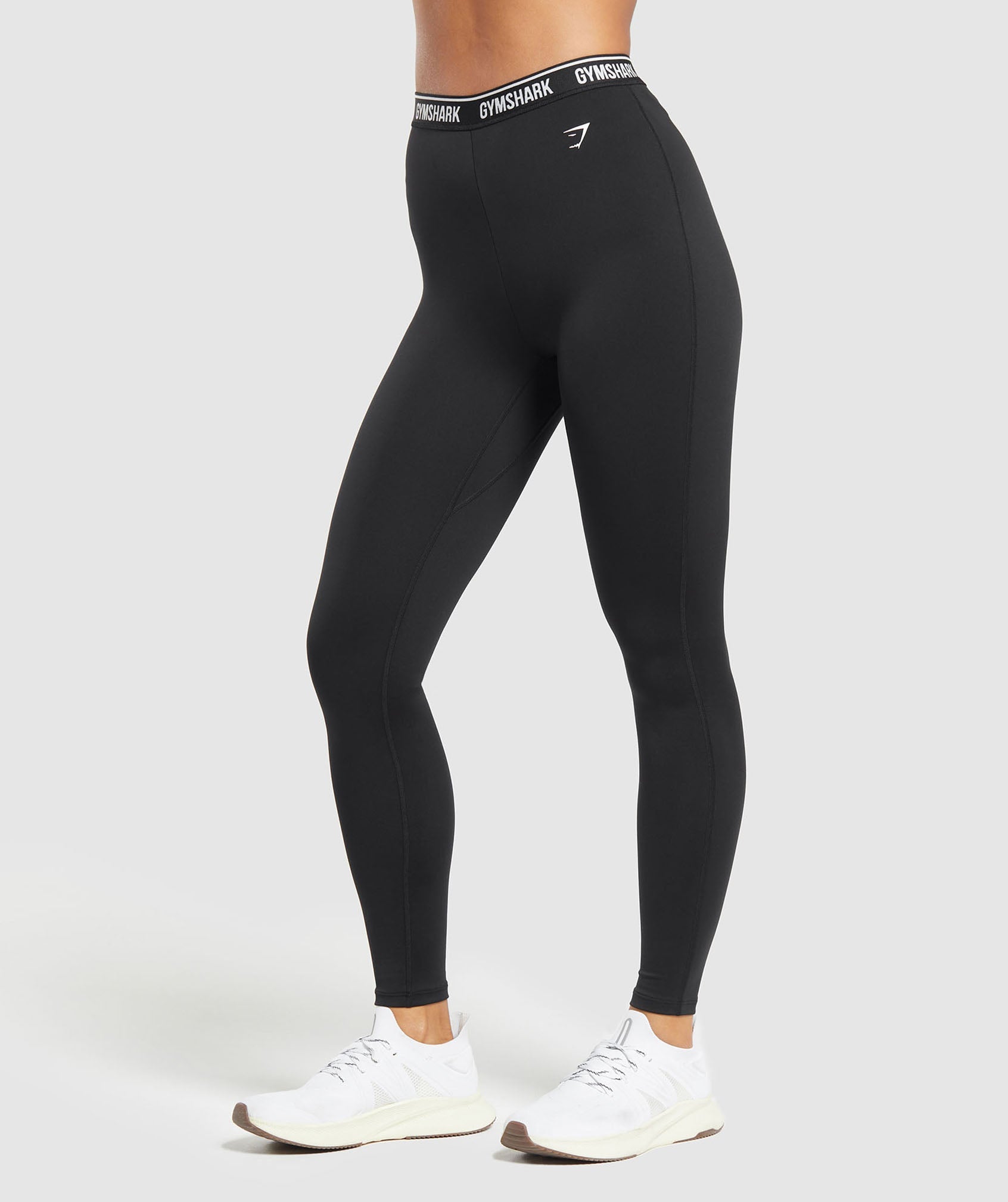 Everyday Waistband Leggings in Black - view 6