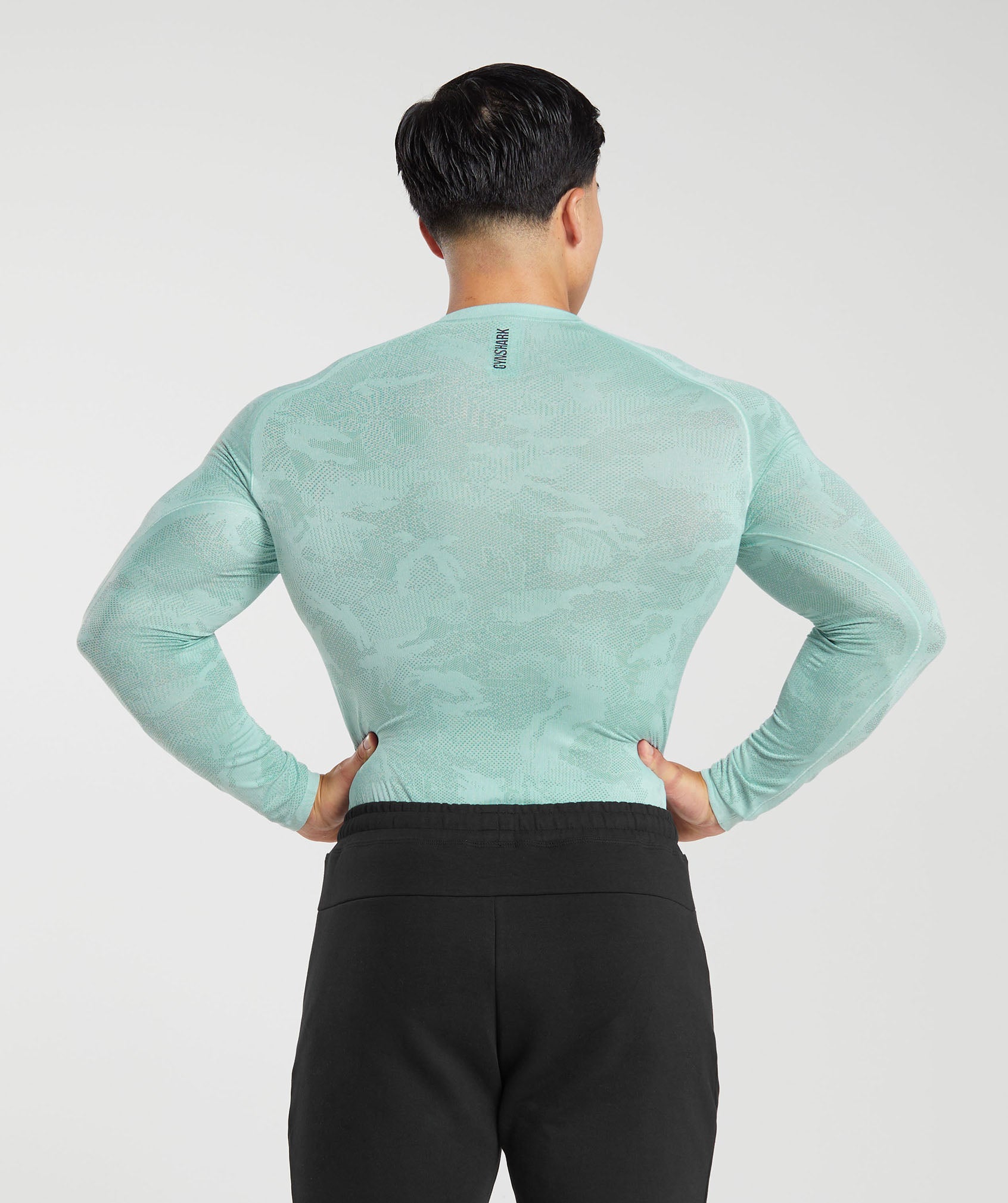 Geo Seamless Long Sleeve T-Shirt