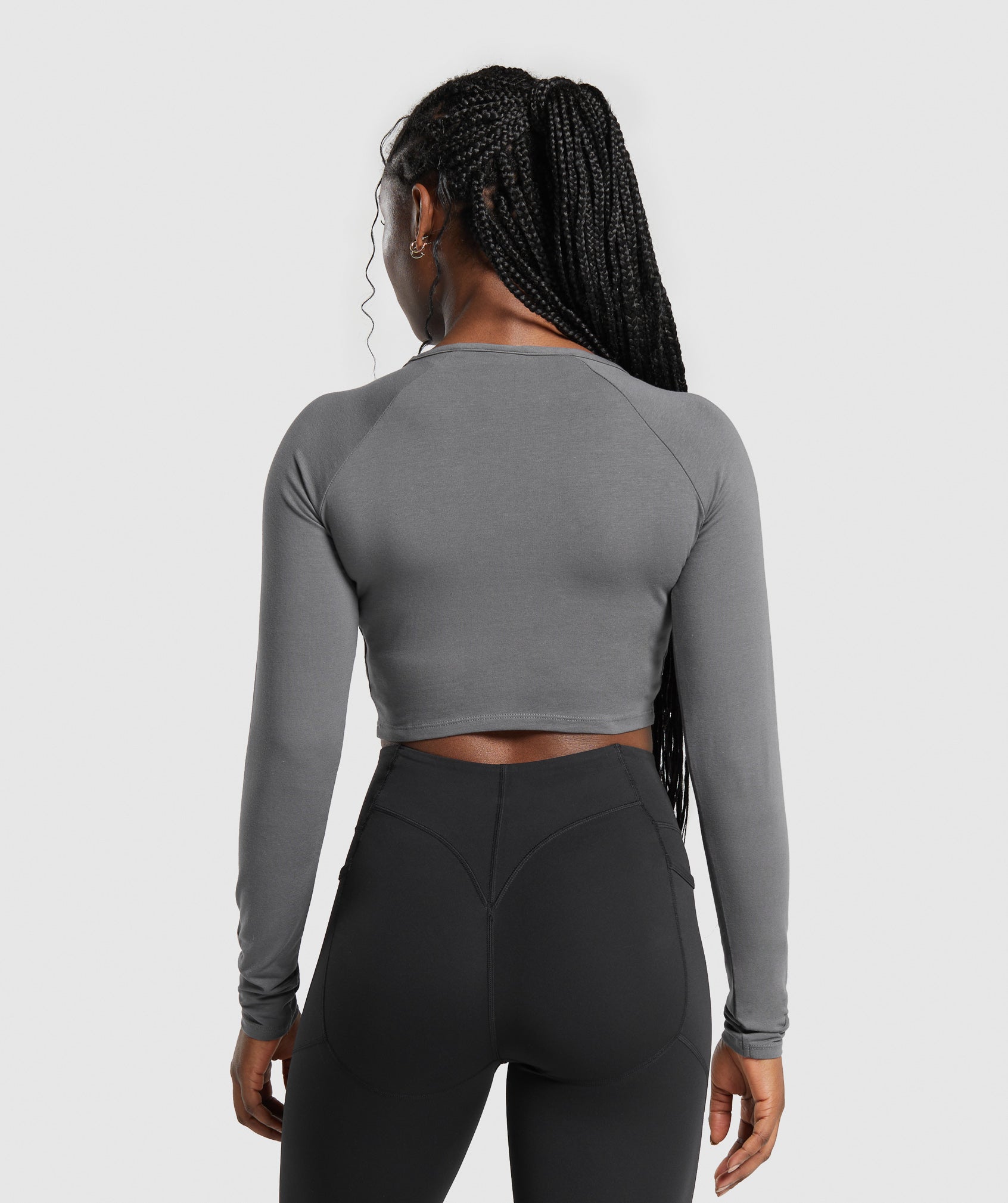 Gymshark Lifting Essential Long Sleeve Crop Top - Pitch Grey | Gymshark