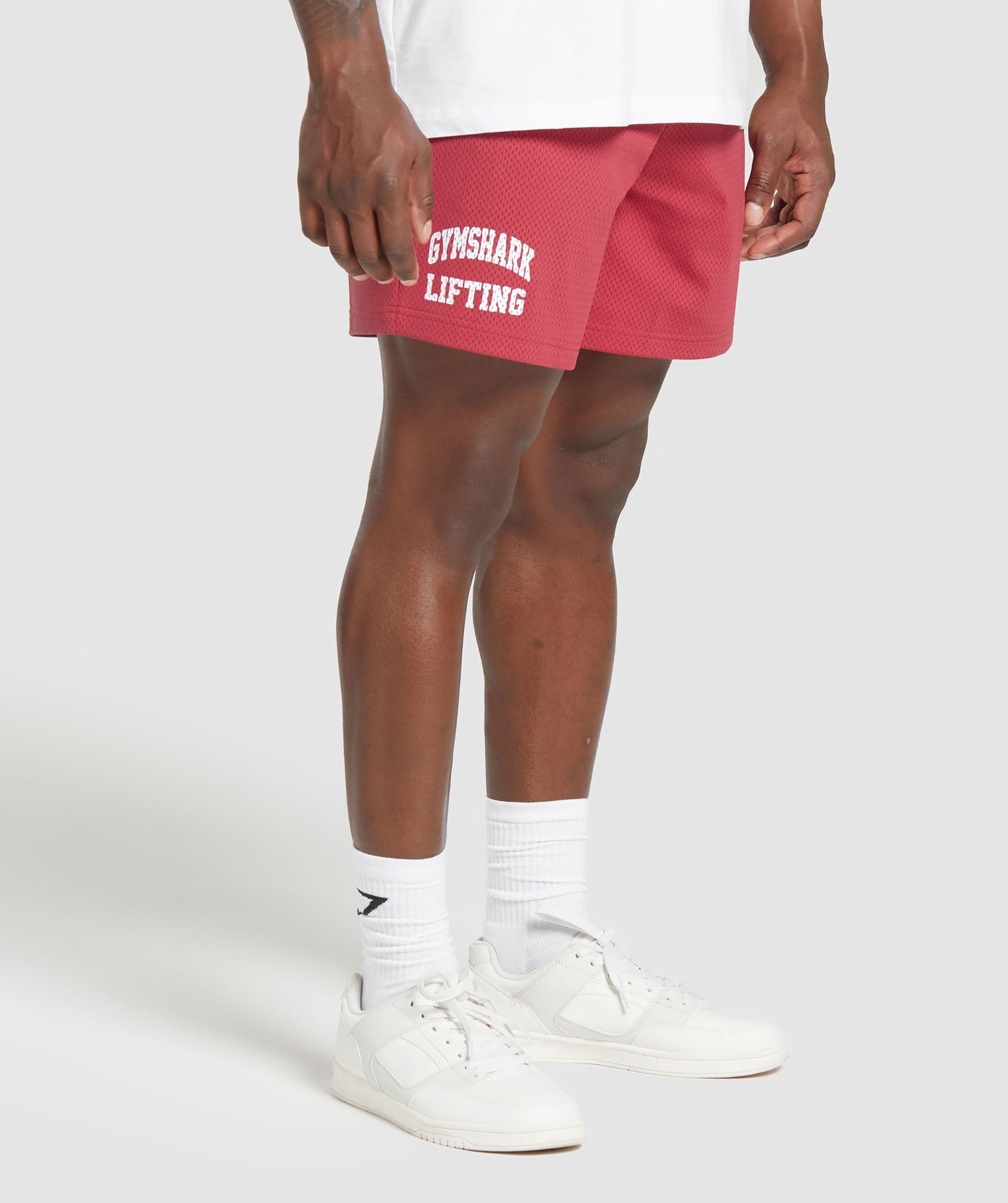 Lifting Mesh 7" Shorts in Vintage Pink - view 3