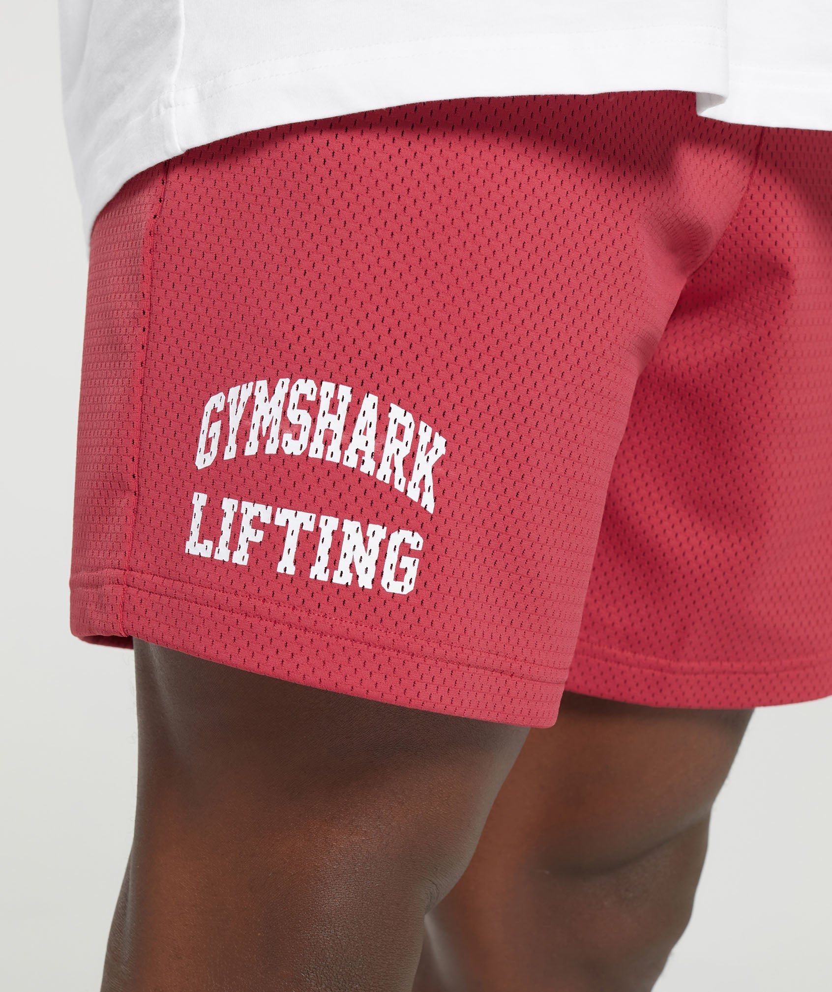 Lifting Mesh 7" Shorts in Vintage Pink - view 7