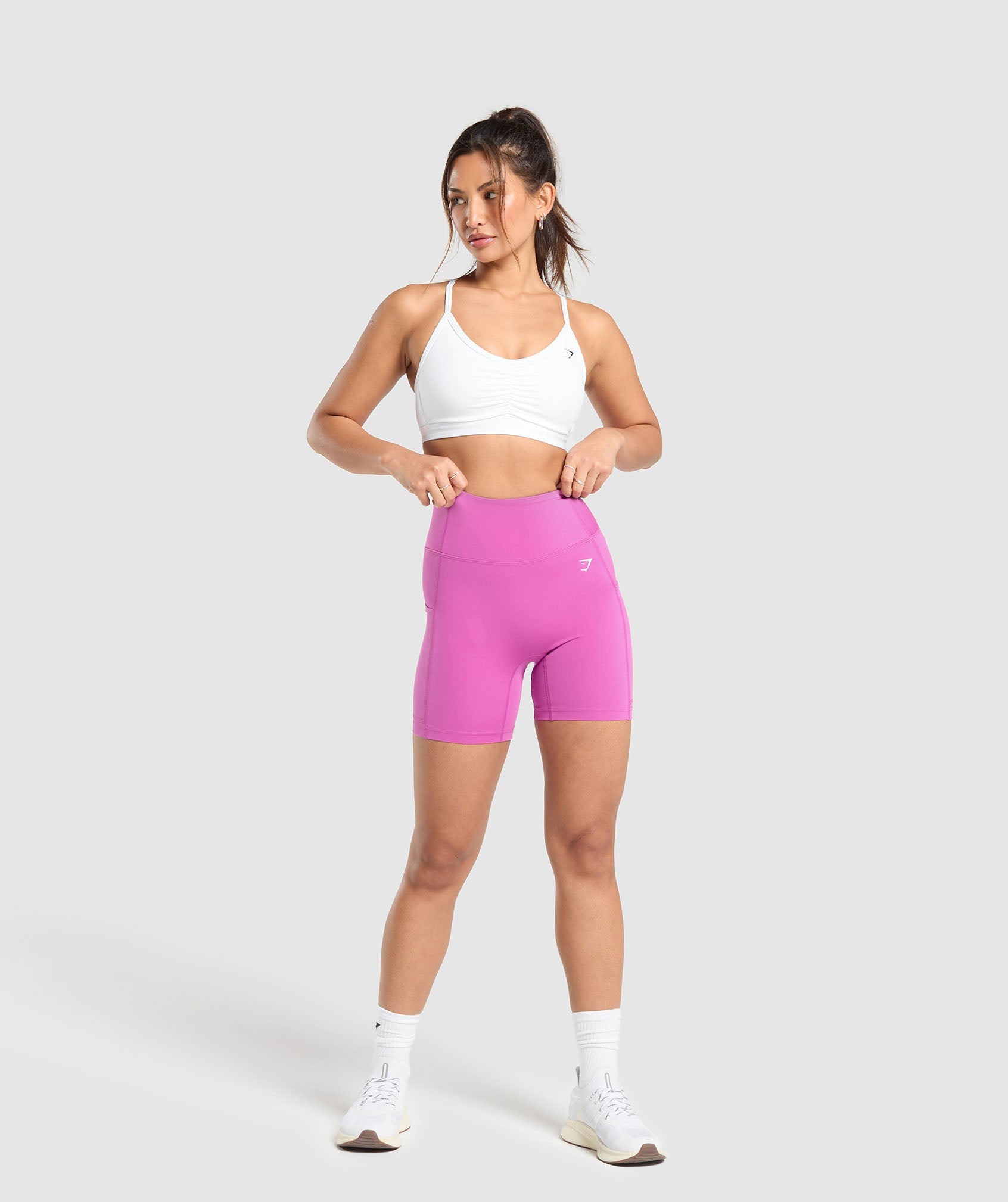 Pocket Shorts in Shelly Pink - view 4