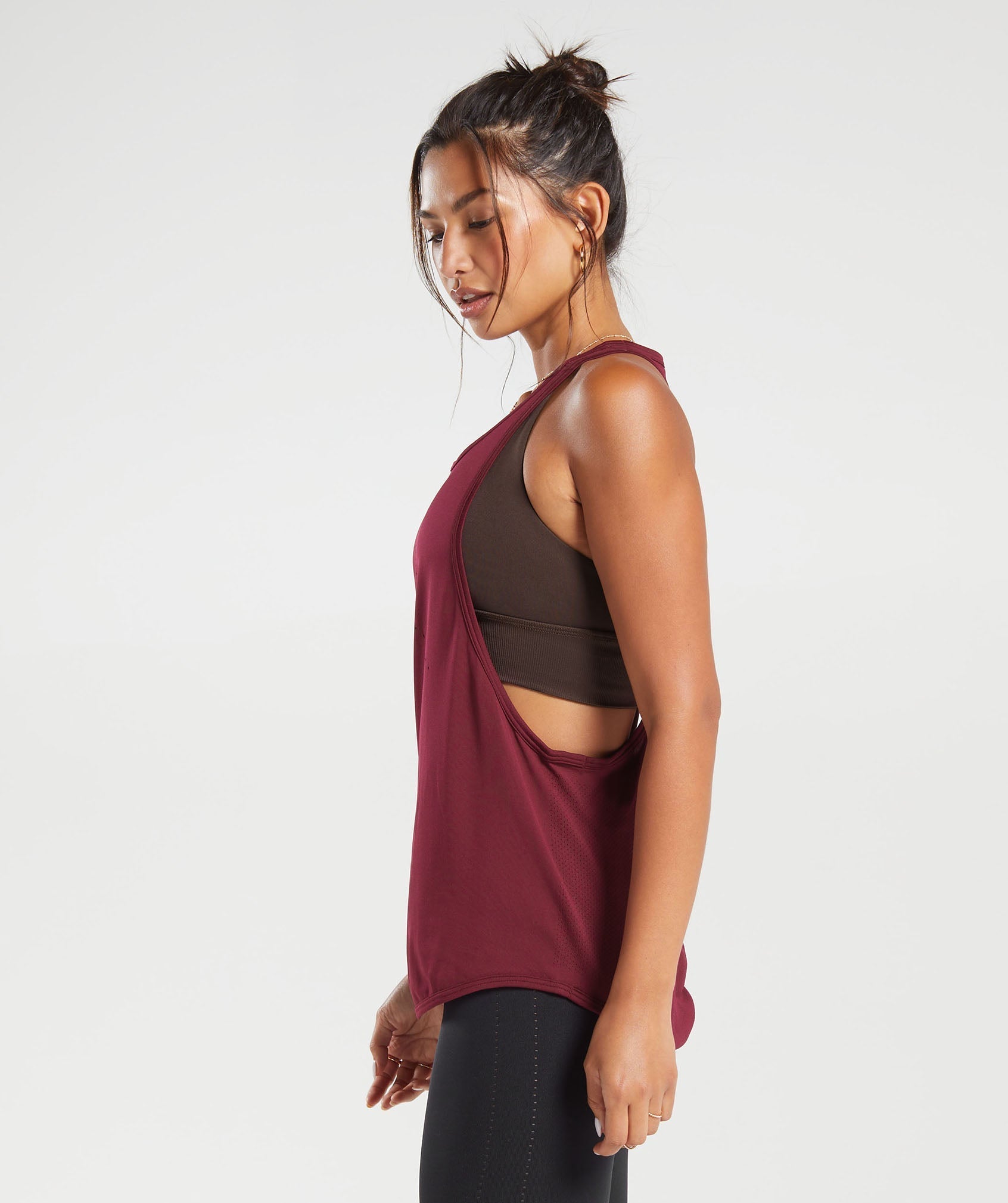 Sweat Seamless Longline Tank in Plum Pink - view 3