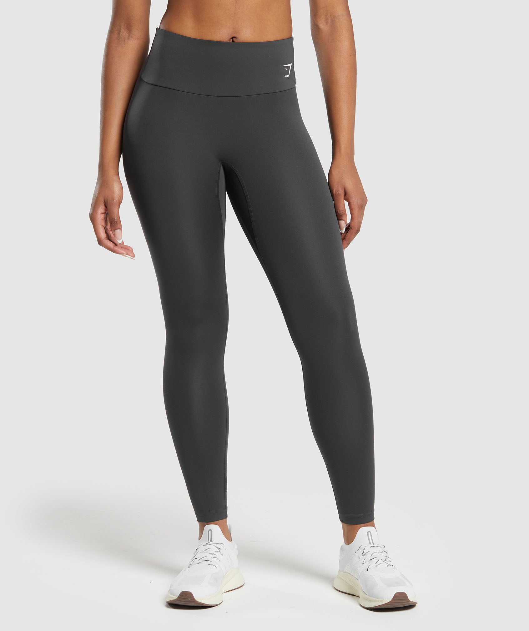 STRIDE RUN LEGGING - NAVY – TALA  High waisted gym leggings, Legging, Gym  leggings