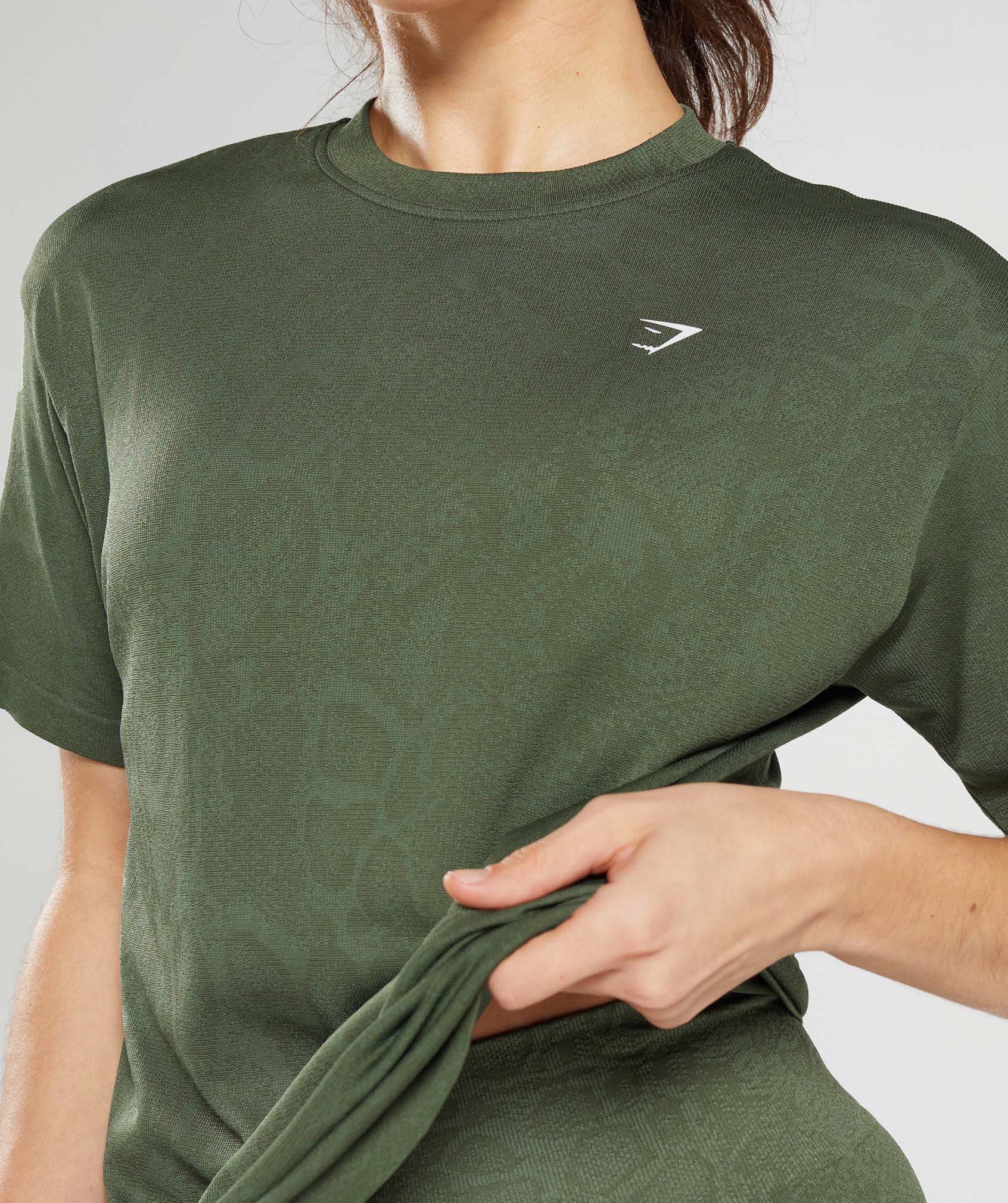 Adapt Animal Seamless T-Shirt in Willow Green/Core Olive