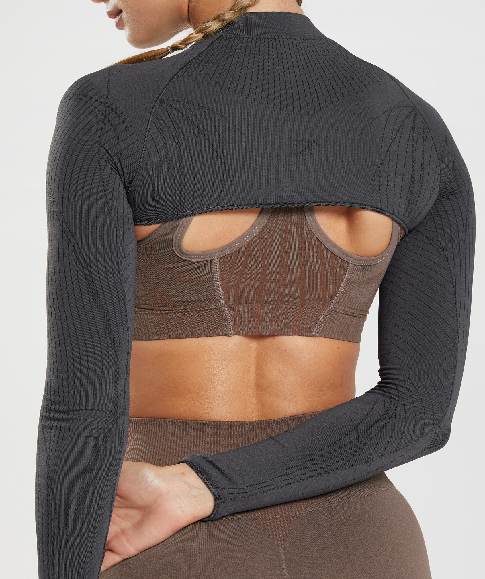 Apex Seamless Shrug in Onyx Grey/Black