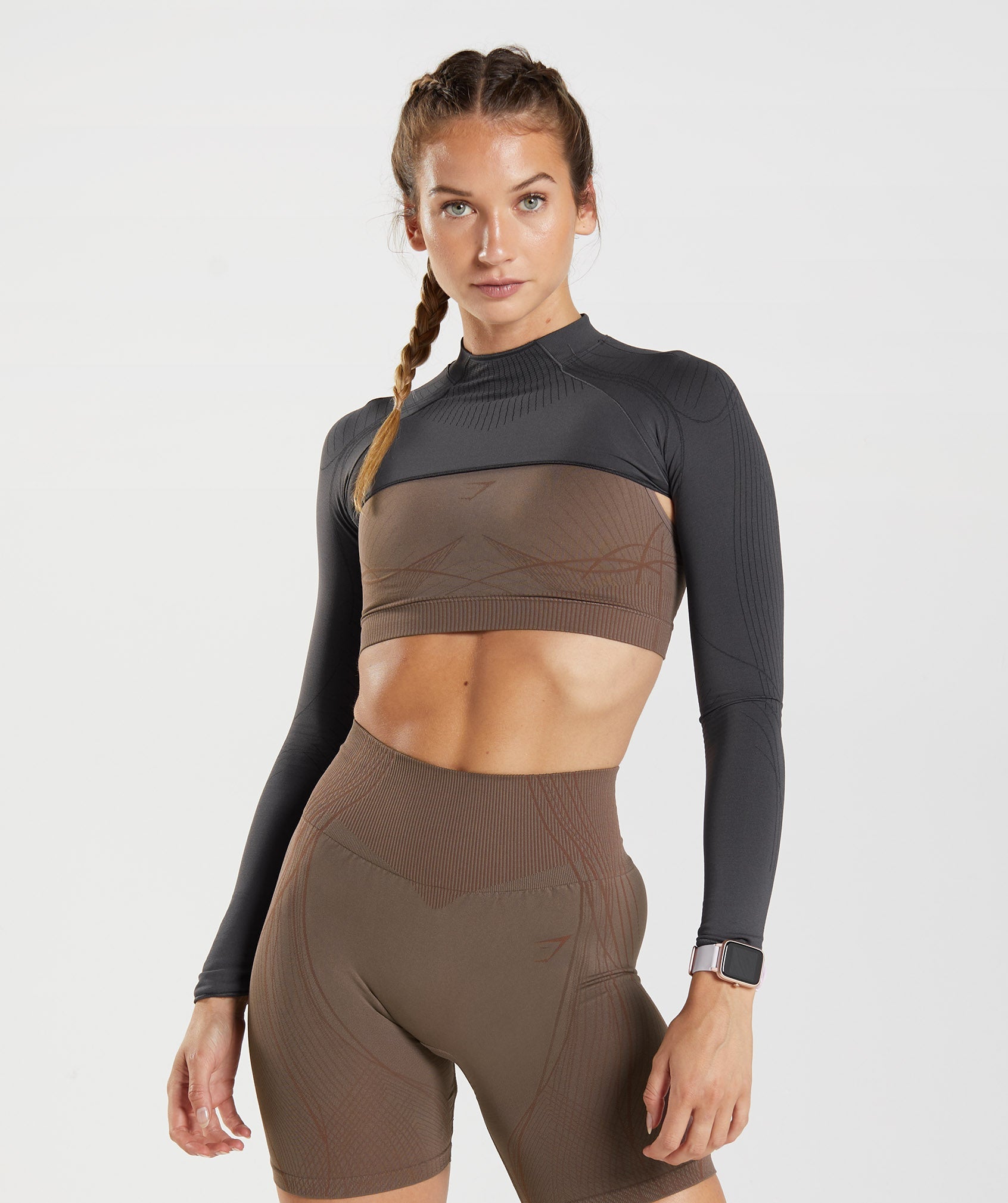 Apex Seamless Shrug in Onyx Grey/Black