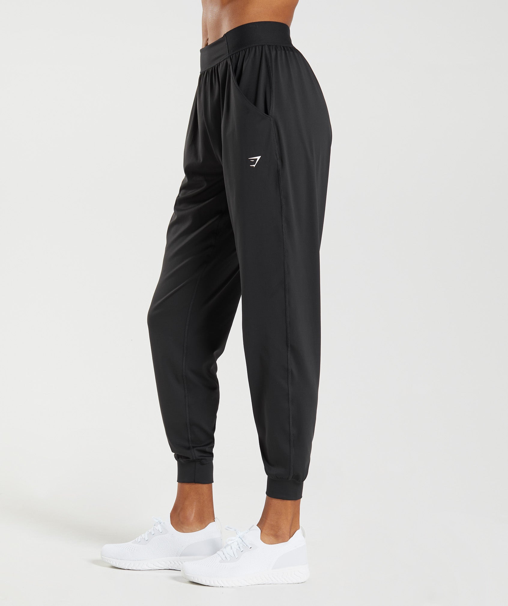 Gymshark Training Woven Joggers - Black