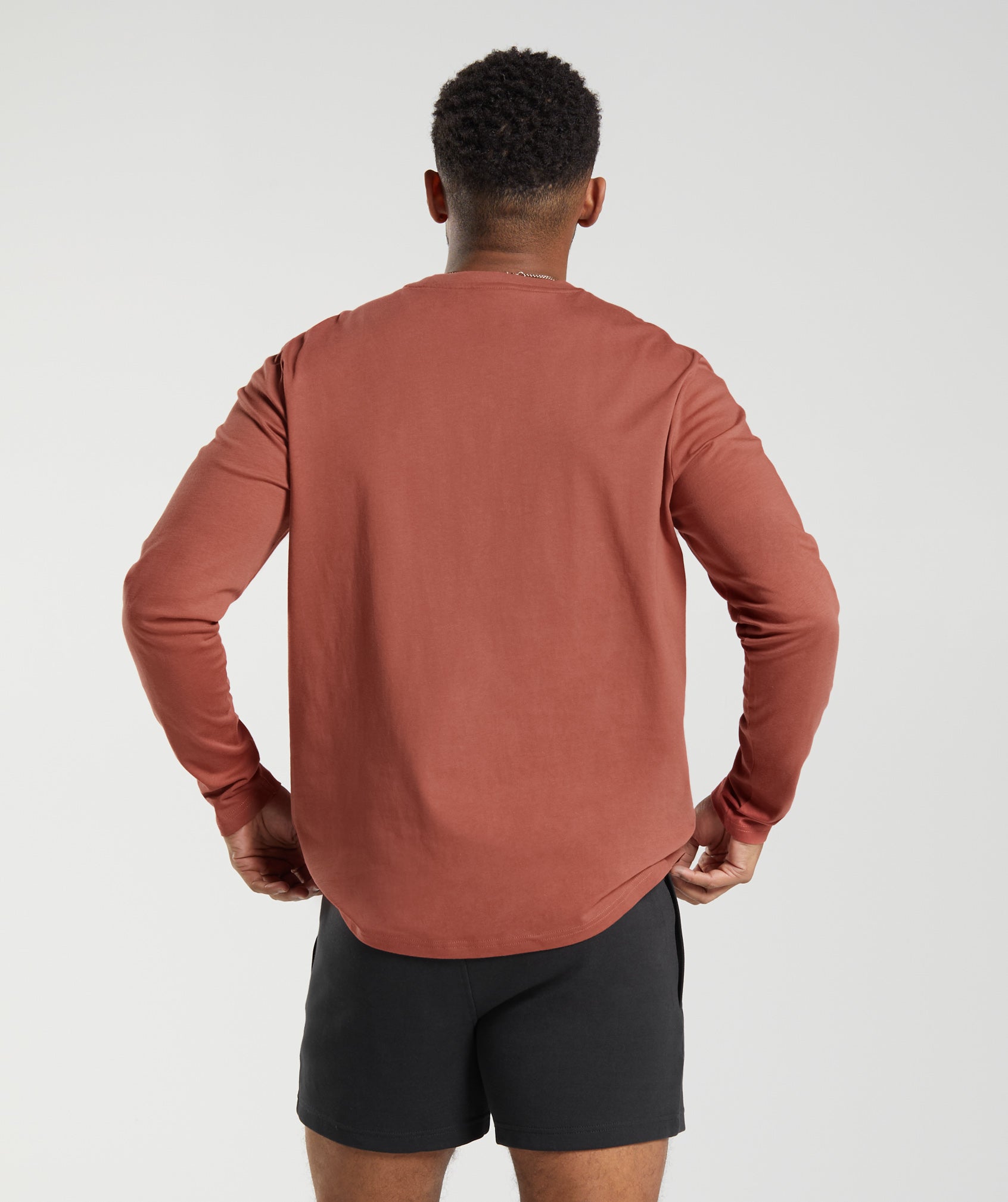 Crest Long Sleeve T-Shirt in Persimmon Red