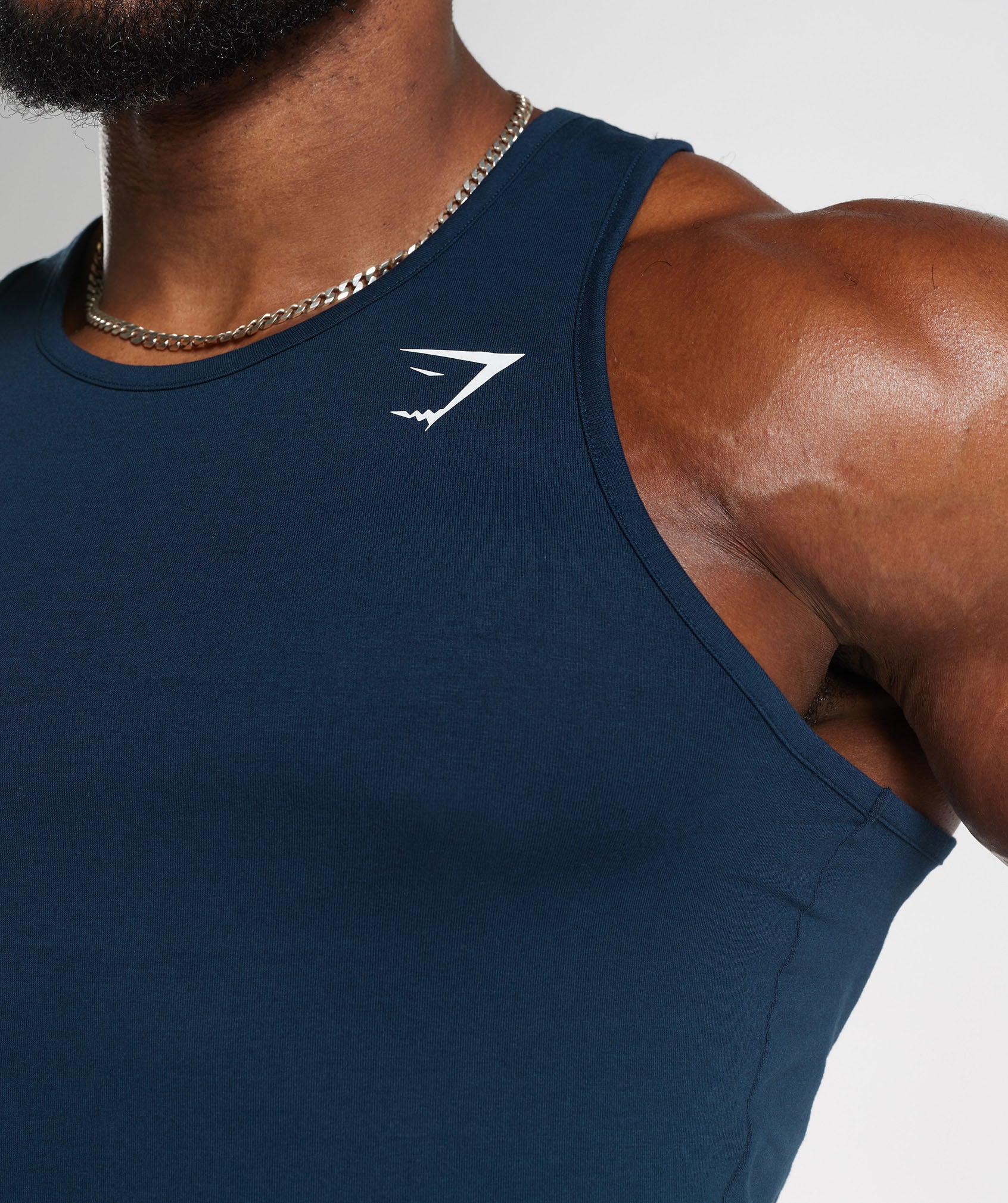 Critical 2.0 Tank in Navy
