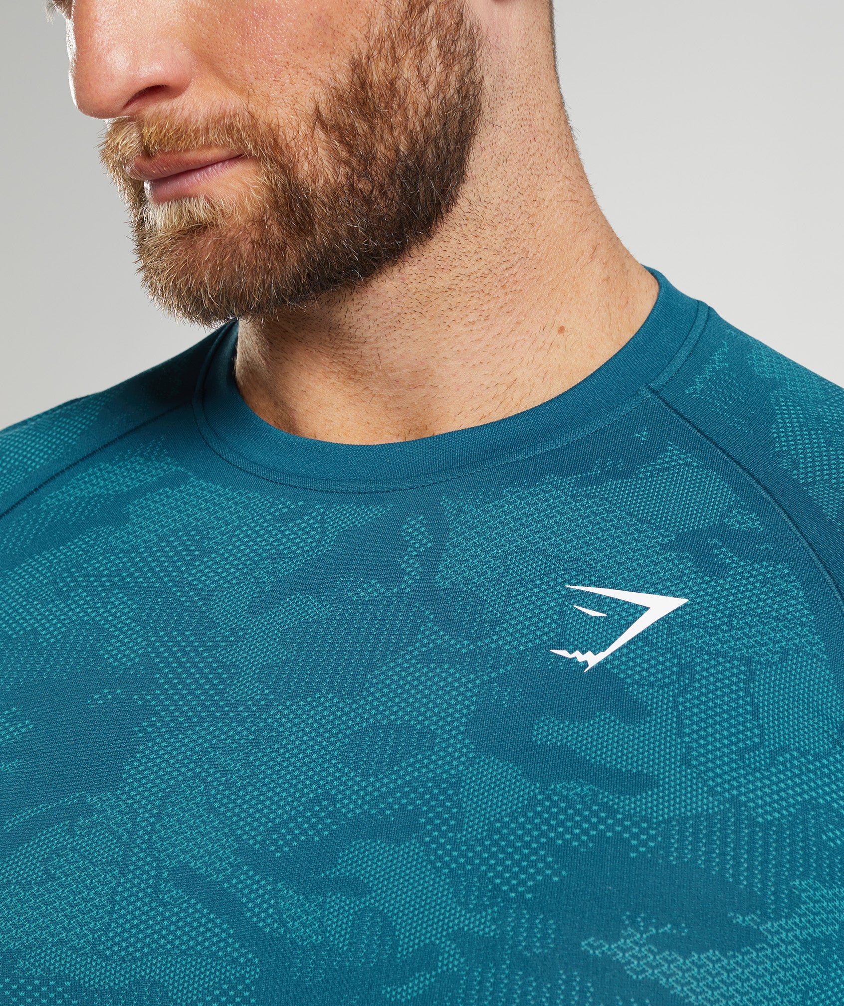 Geo Seamless Long Sleeve T-Shirt in Atlantic Blue/Shark Blue