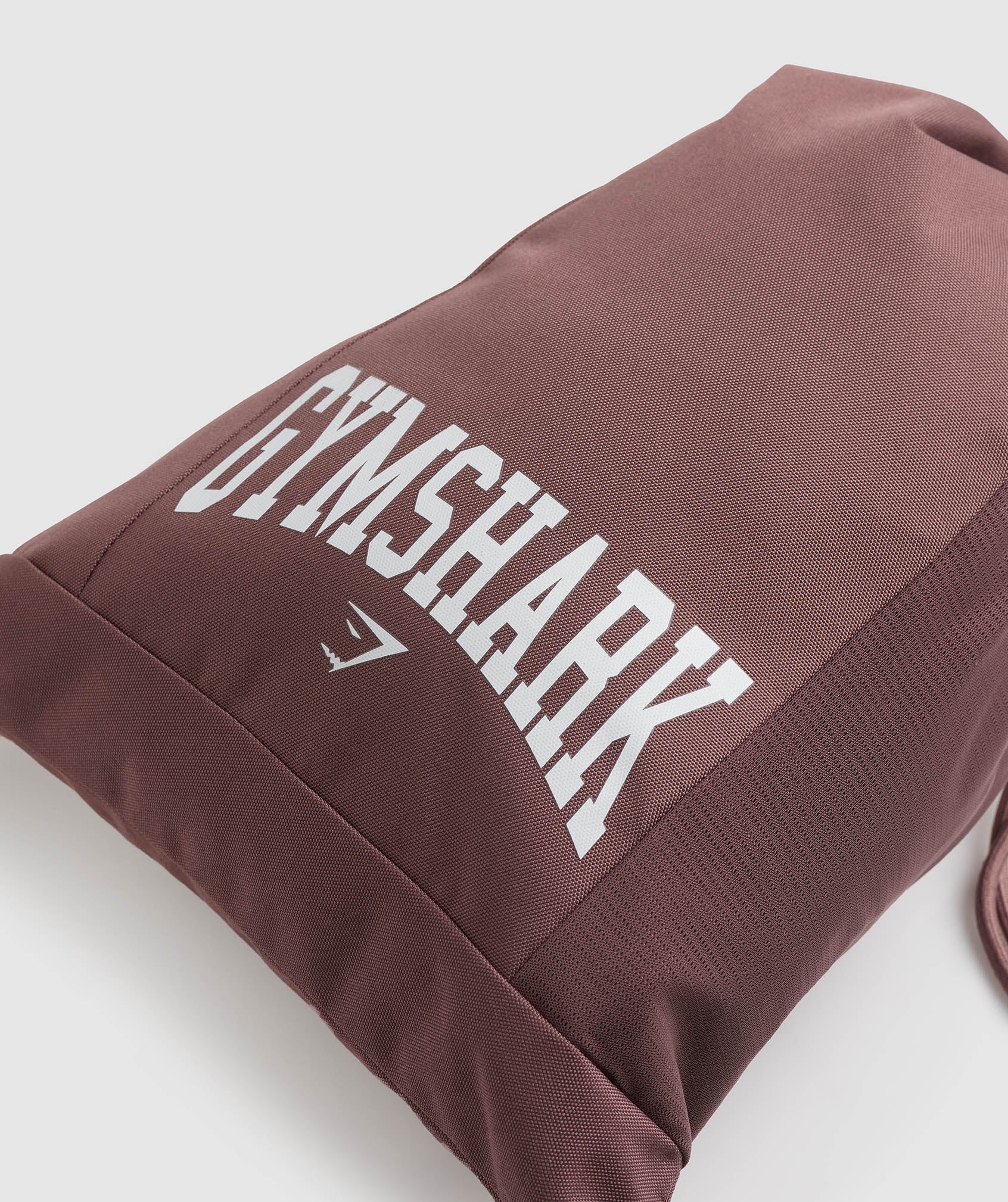 GFX Collegiate  Gymsack in Dusty Maroon