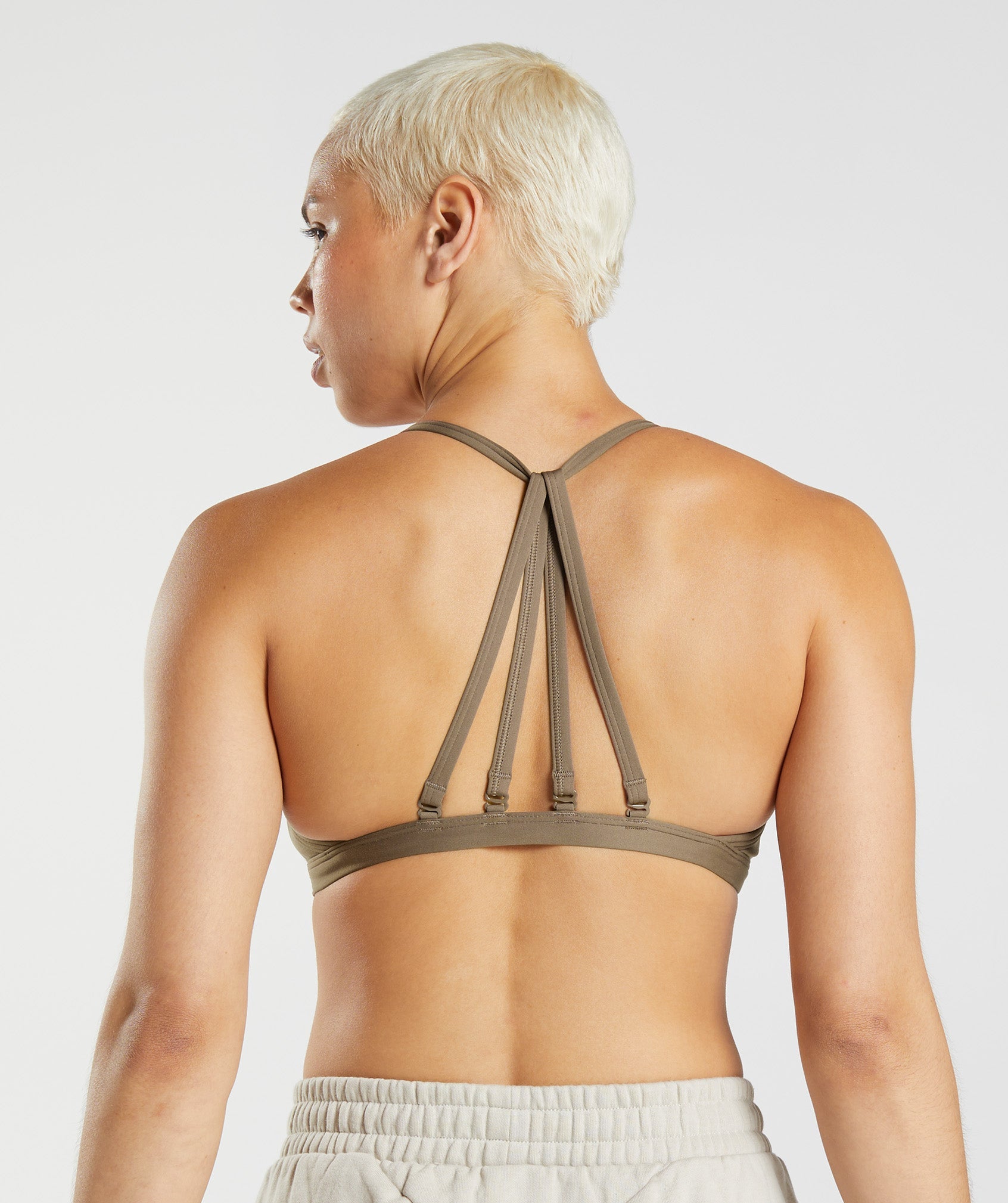 Minimal Sports Bra in Soul Brown