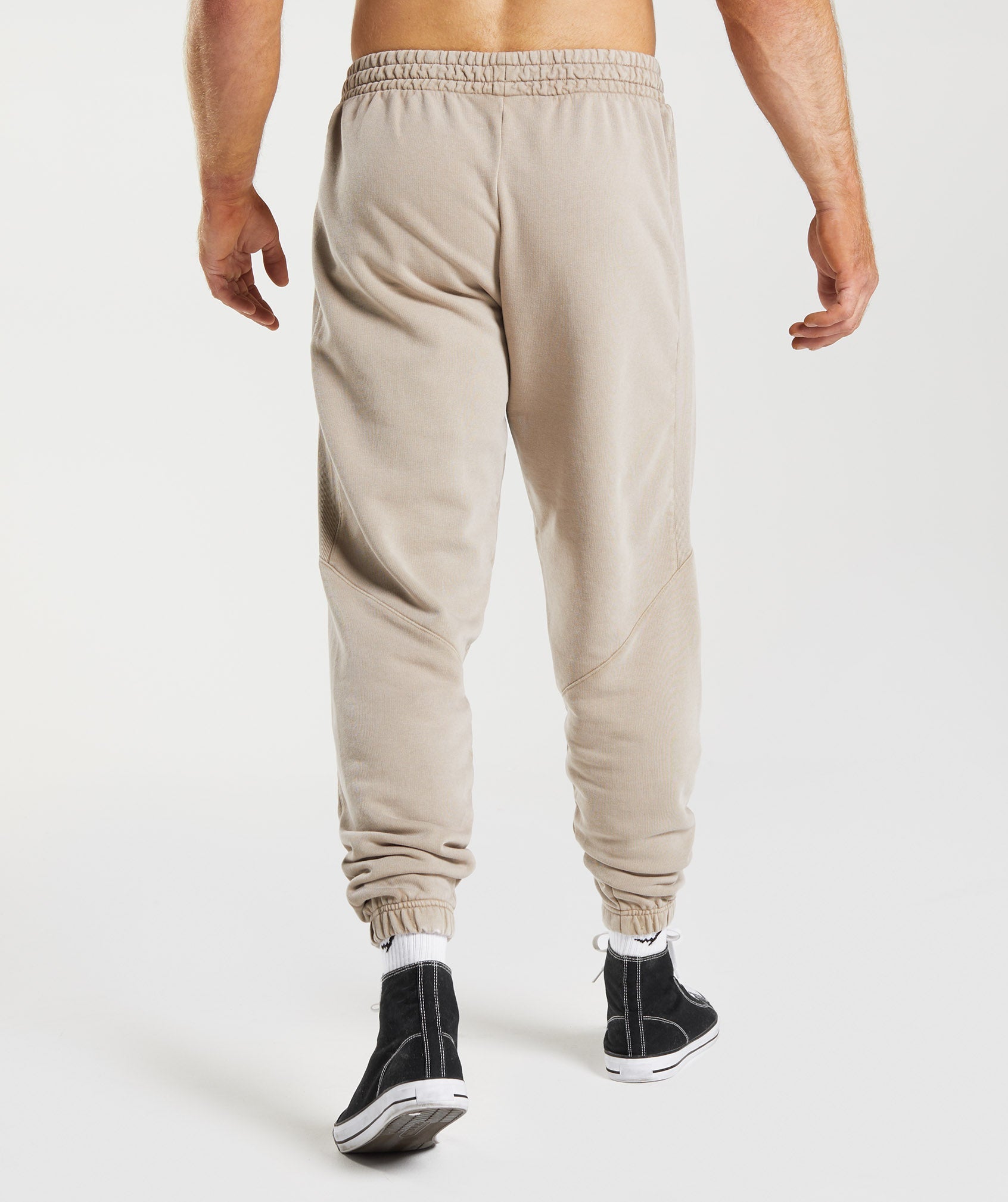Power Washed Joggers in Cement Brown