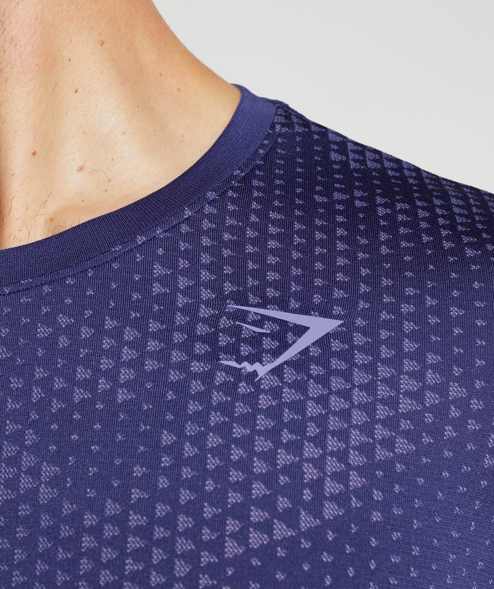 Sport Seamless T-Shirt in Neptune Purple/Velvet Purple