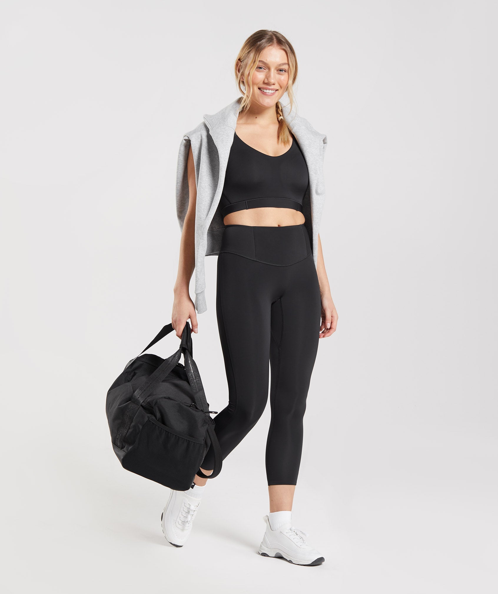 Gymshark  Minimal Training Sports Bra – Quaintrelle Studio