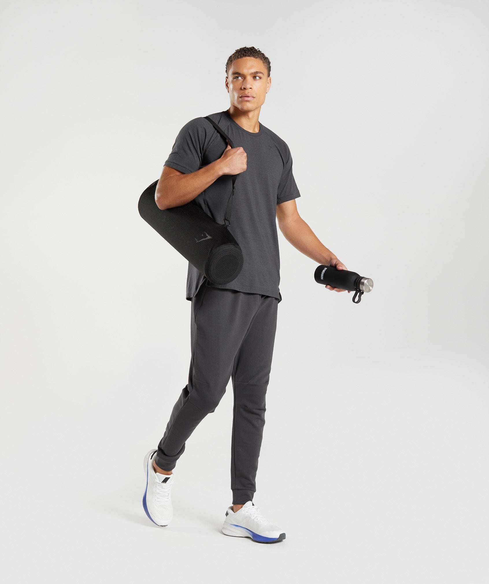 Gymshark Studio T-Shirt - Onyx Grey