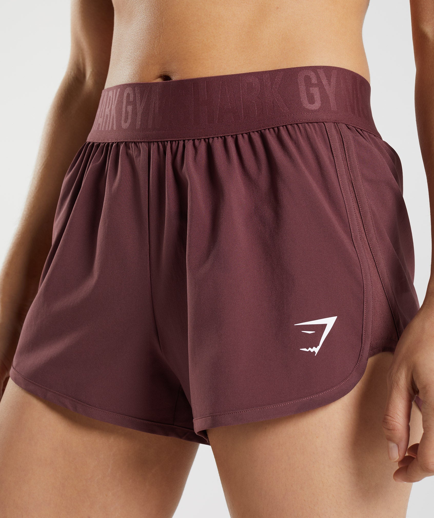 Training Loose Fit Shorts in Cherry Brown