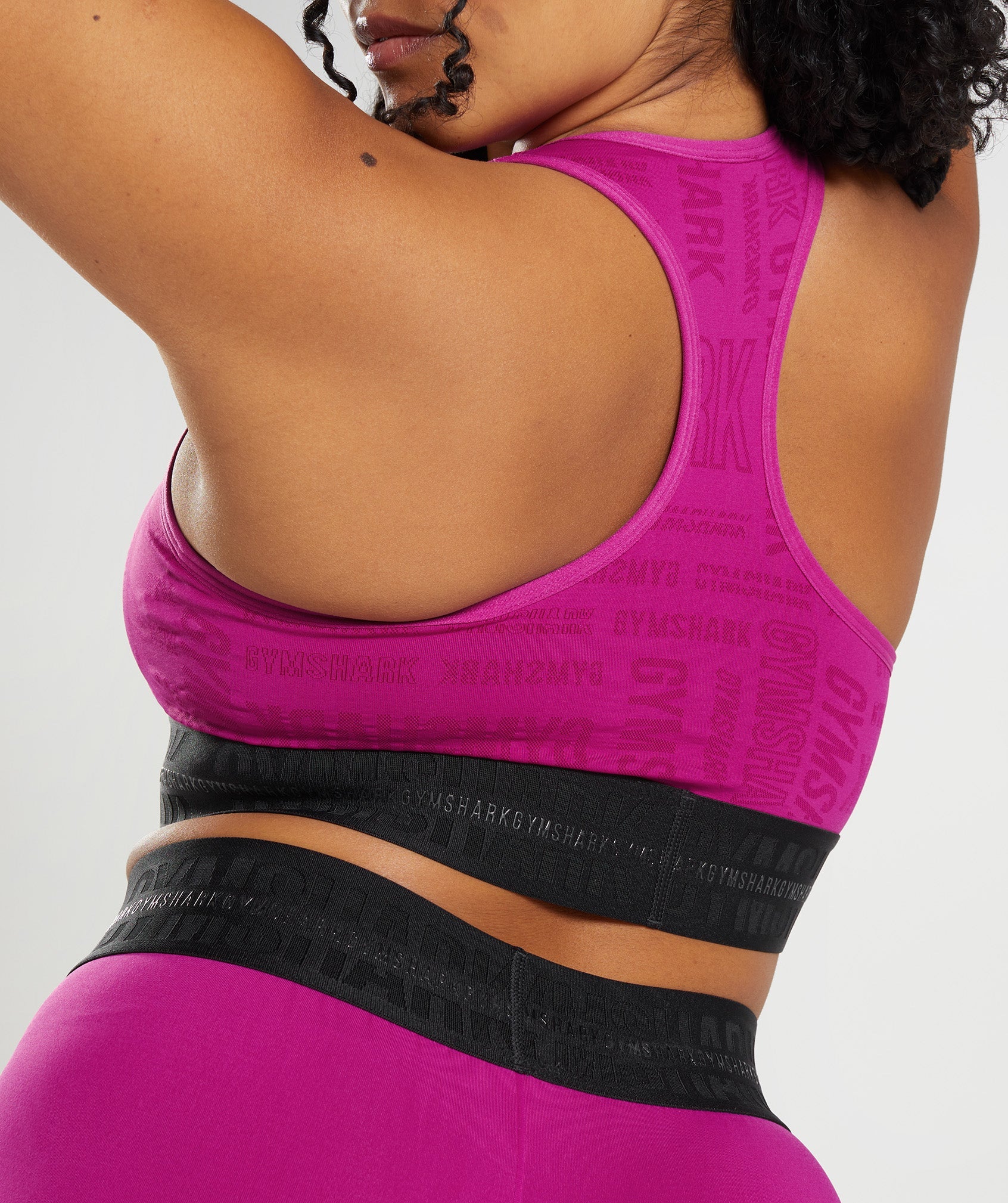 Gymshark Strike Sports Bra - Black/Dragon Pink/Alpine Green