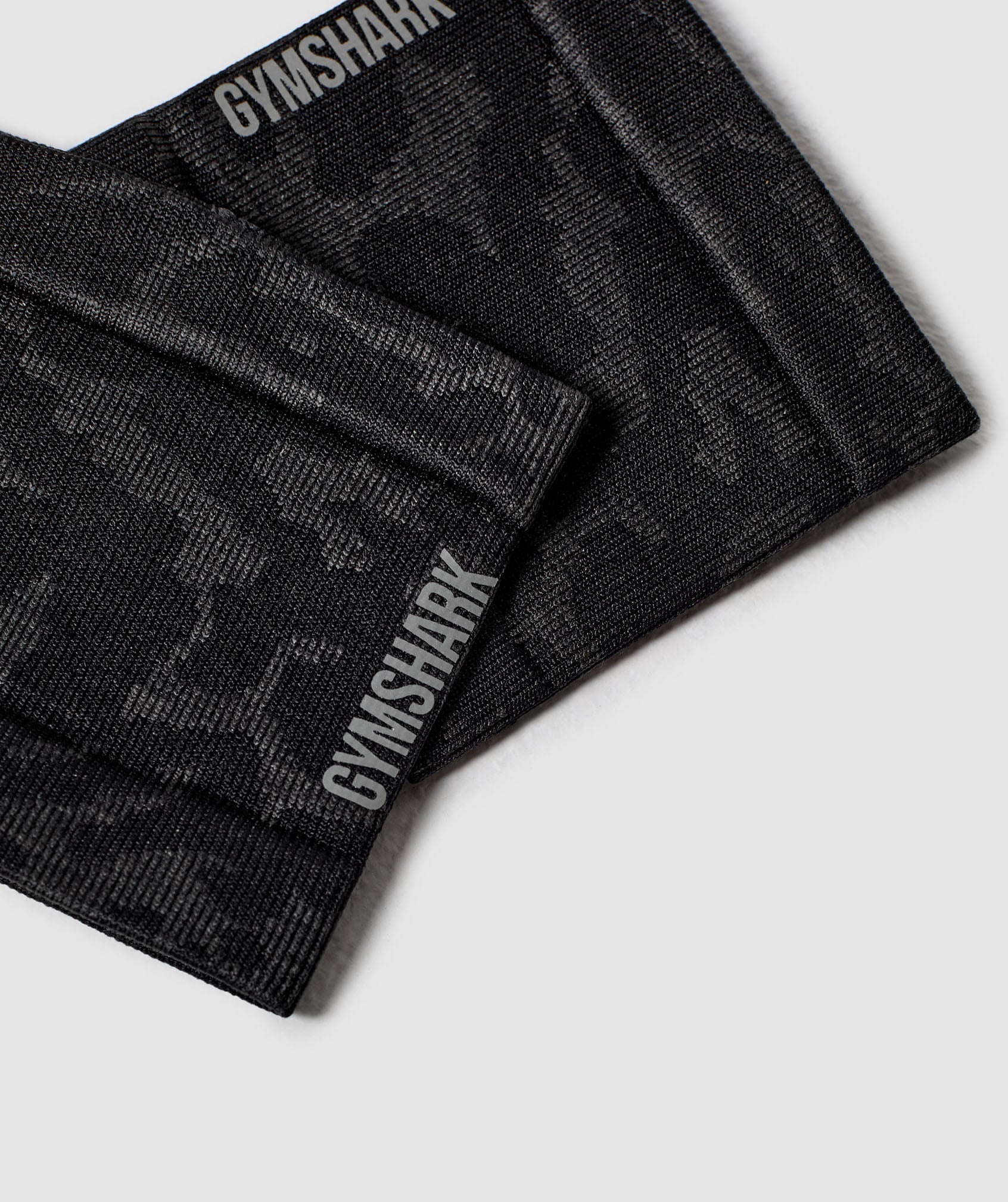 Adapt Seamless Sweatbands in Black/Asphalt Grey - view 3