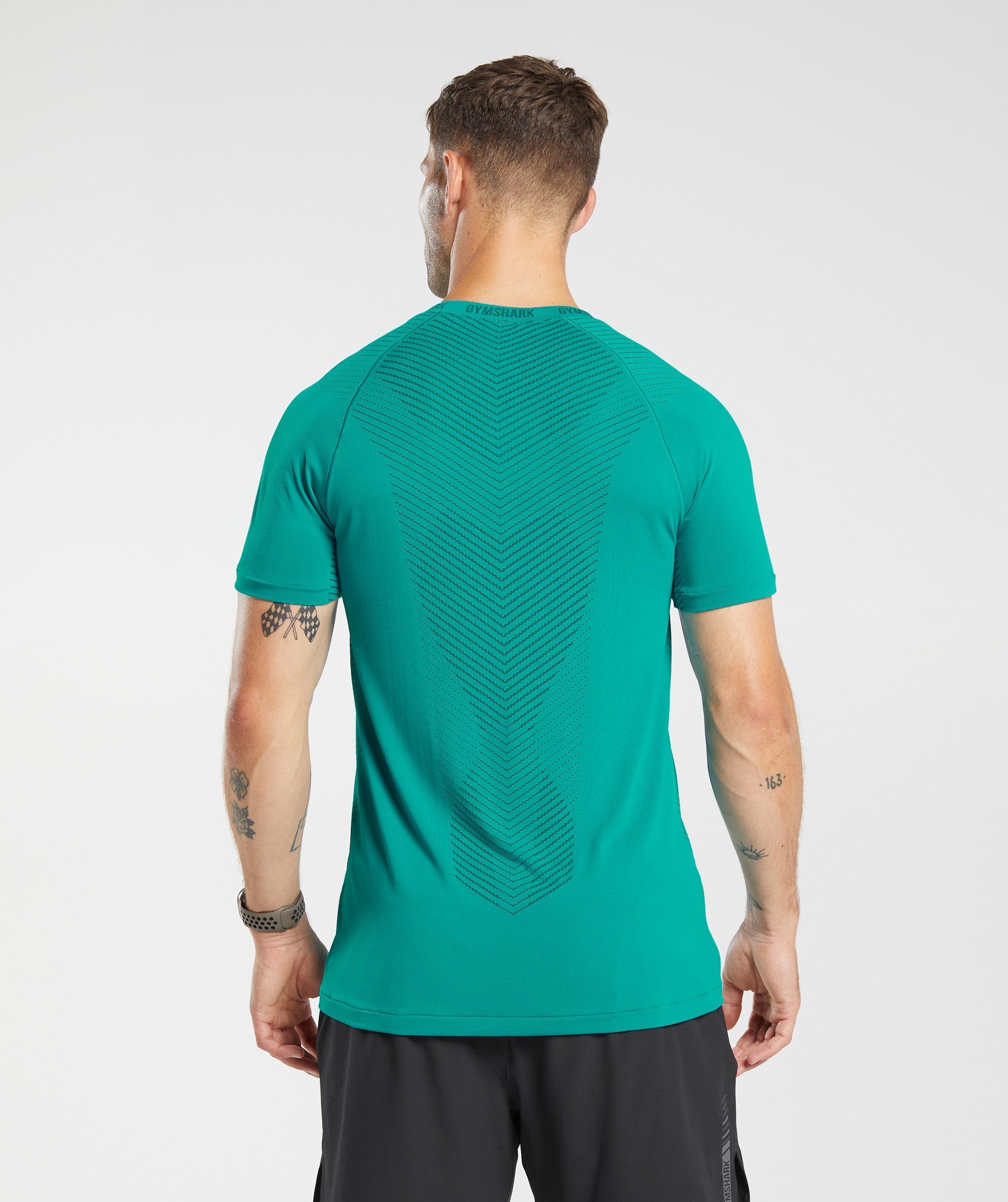Camiseta Gymshark Portugal Apex Homem Laranja Tamanho XL Saldos