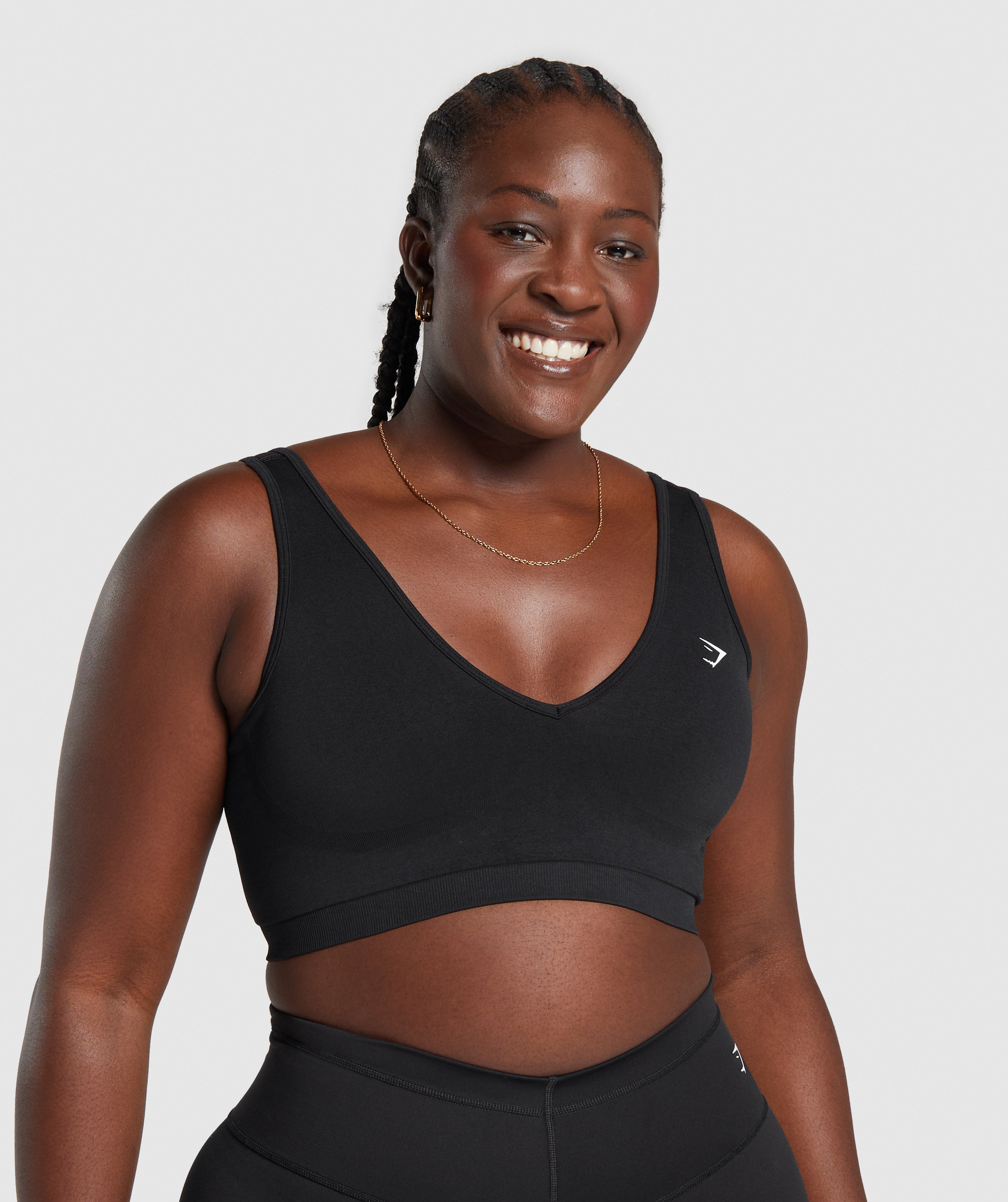 Everyday Seamless Sports Bra in Black - view 3