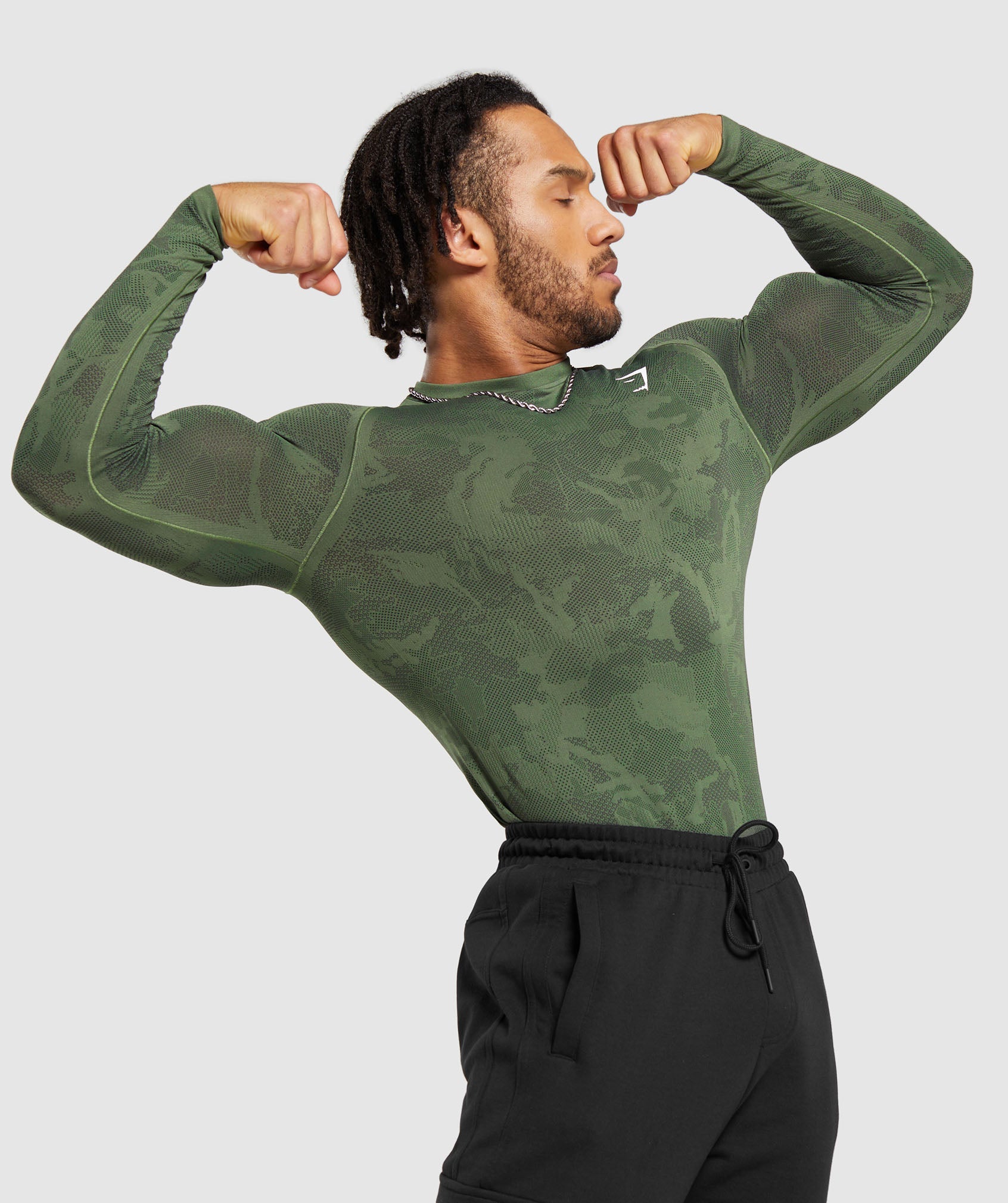 Geo Seamless Long Sleeve T-Shirt in Core Olive/Black - view 3