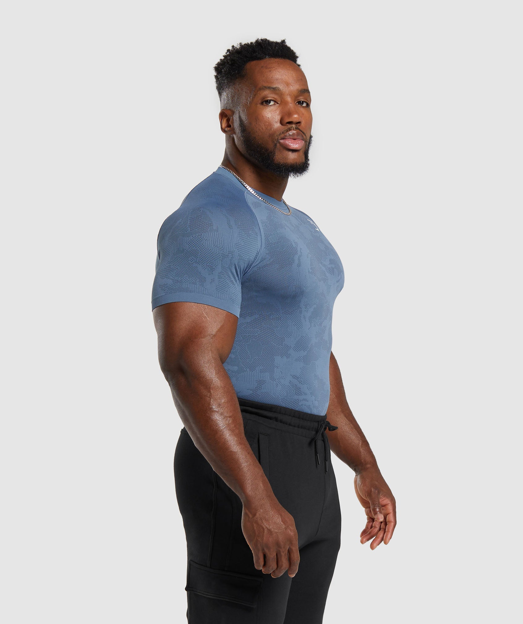 Geo Seamless T-Shirt in Faded Blue/Titanium Blue - view 3