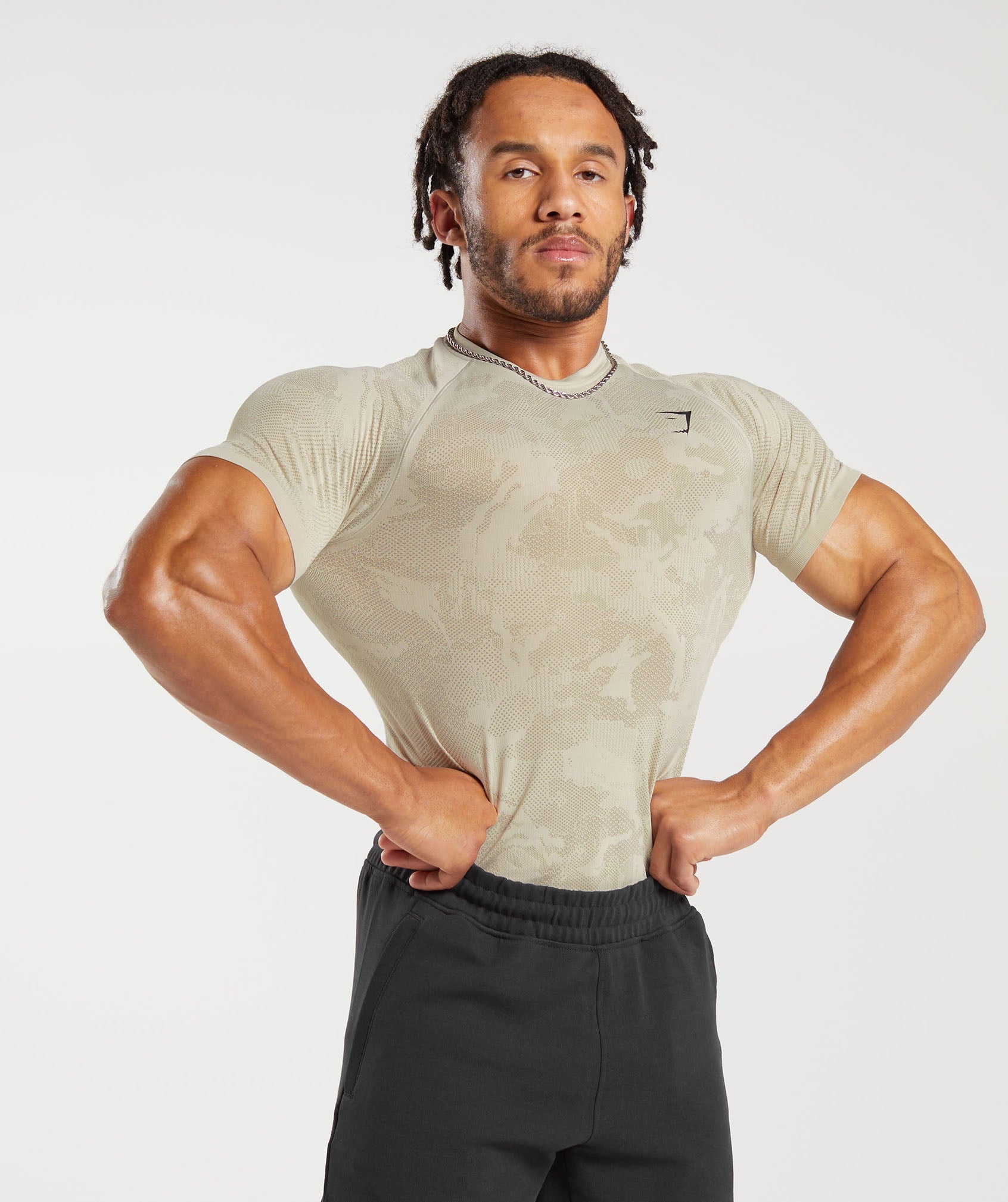 Gymshark 315 Seamless T-Shirt - Core Olive/Deep Olive Green