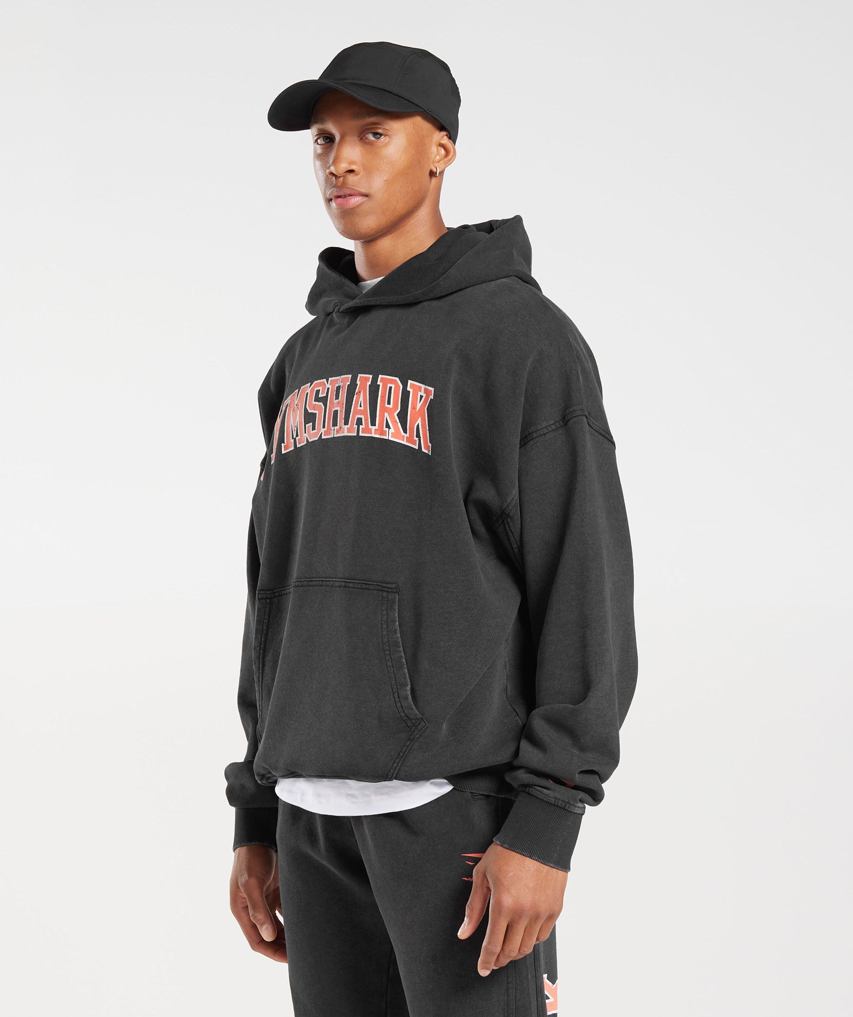 Collegiate Hoodie in Black/Acid Wash