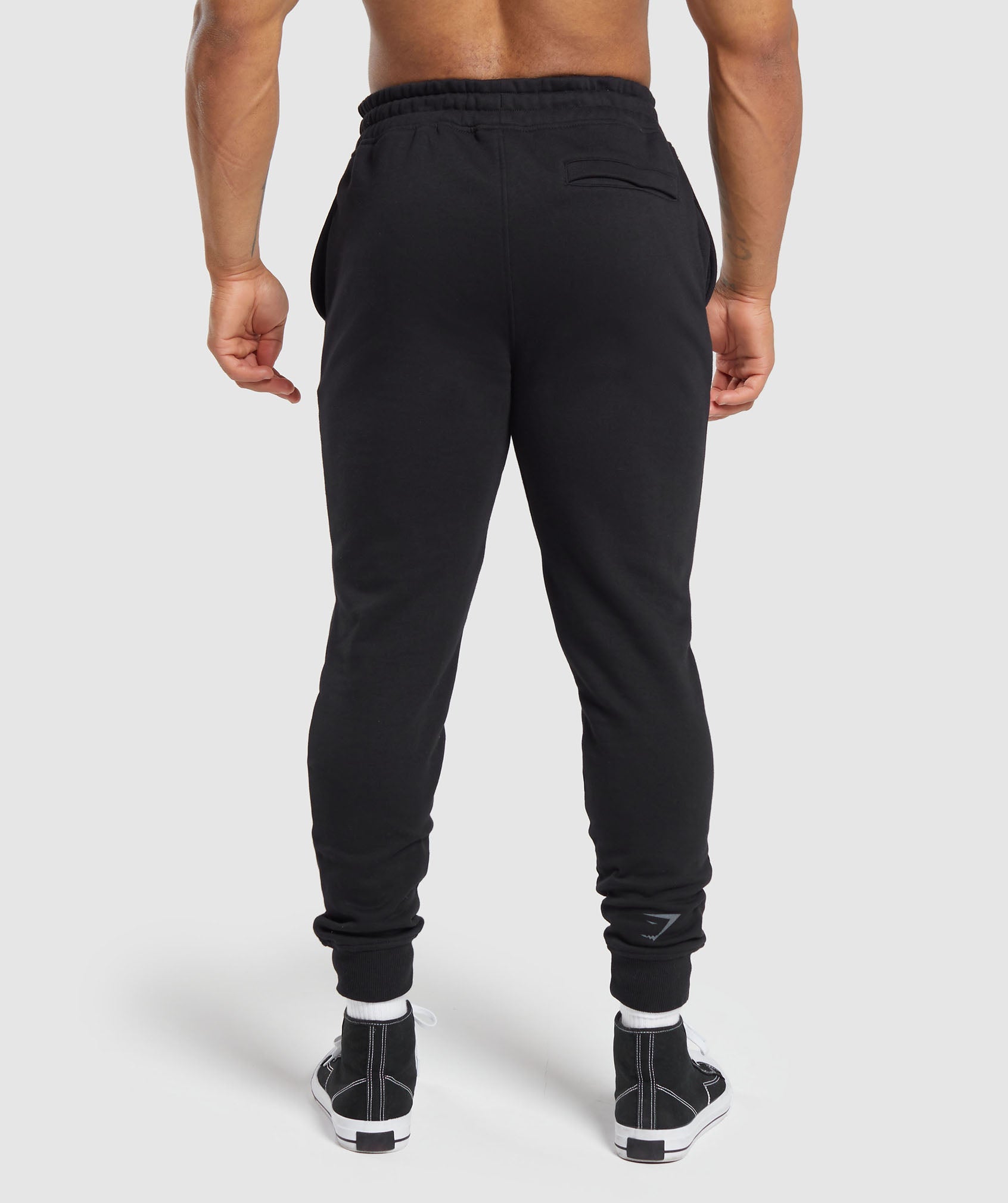 GYMSHARK Essential Oversized Joggers Men's Size M Black A2A7T