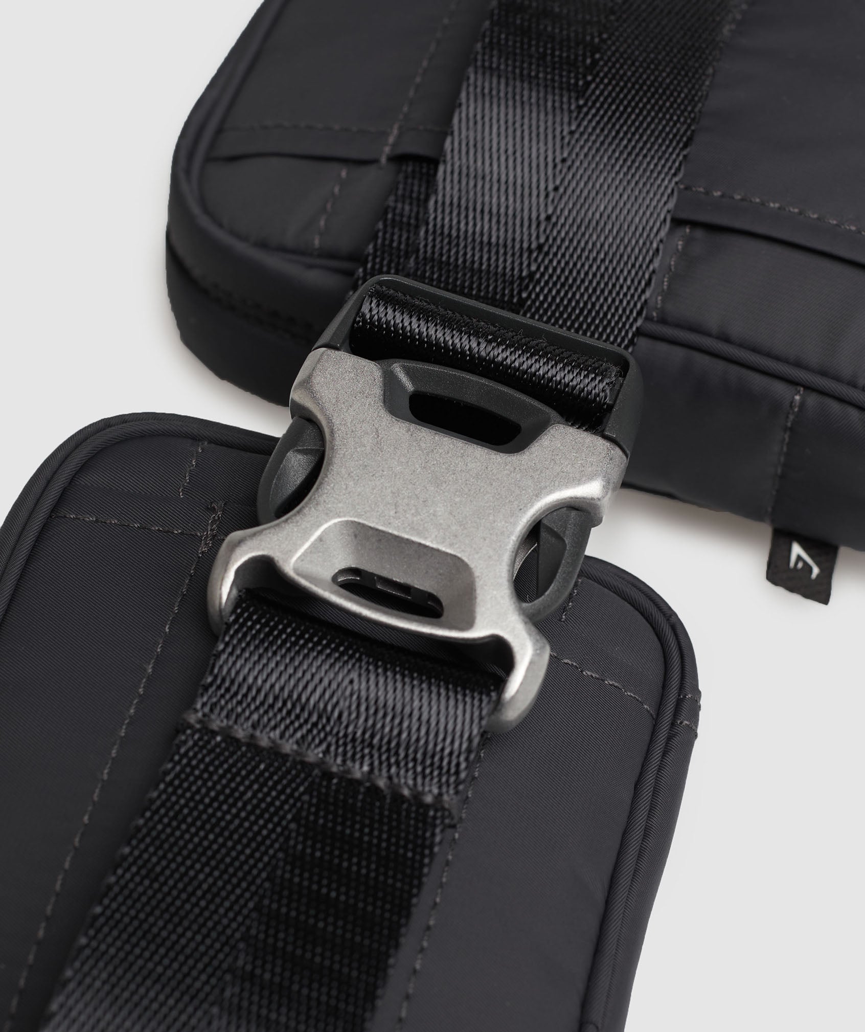 Premium Lifestyle Belt Bag in Onyx Grey