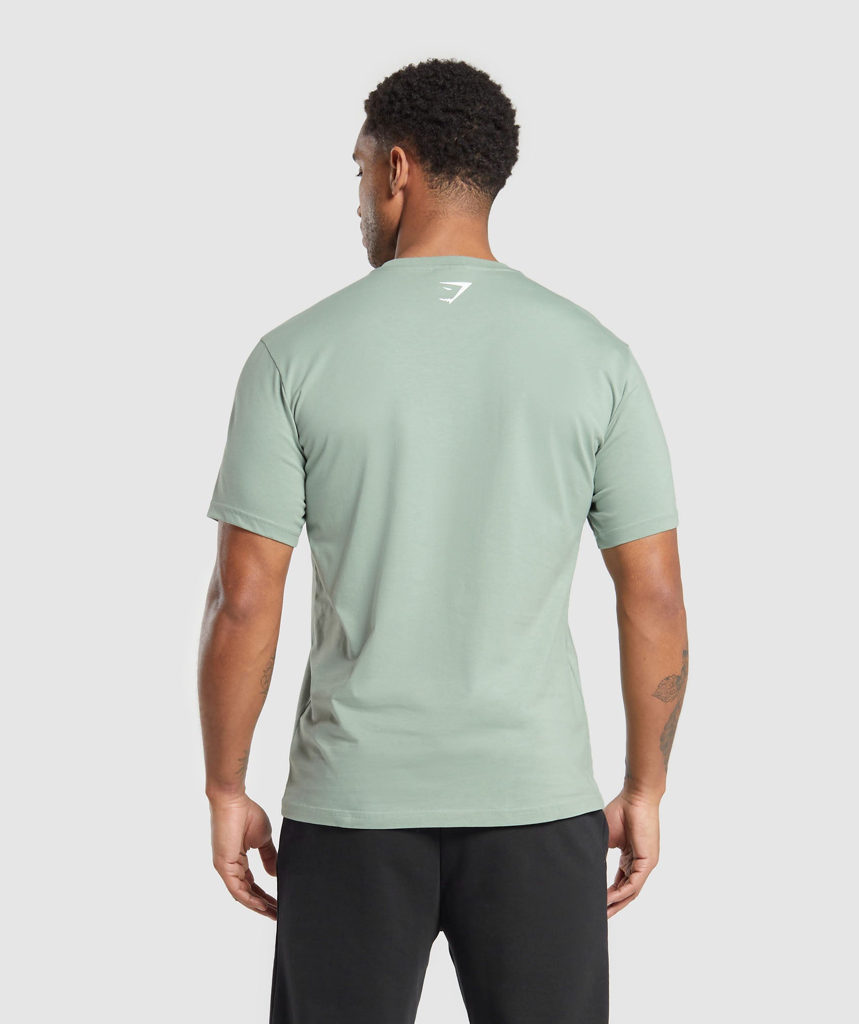 Lifting Club T-Shirt in Dollar Green - view 2