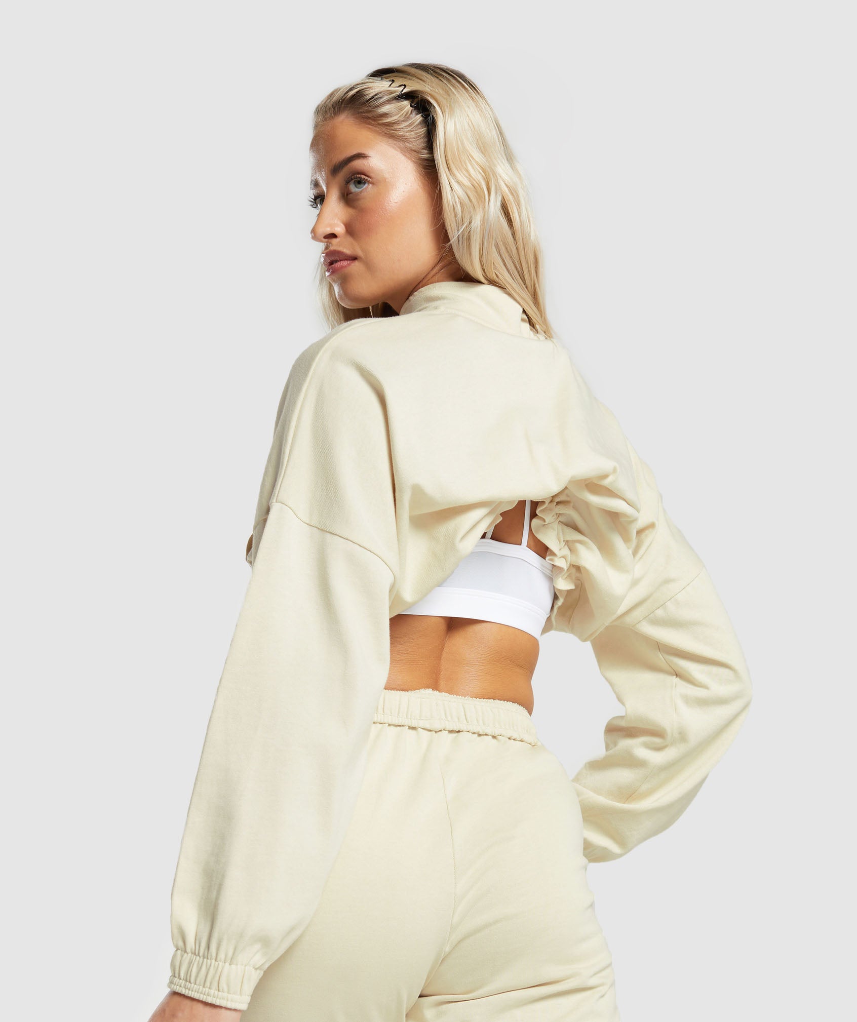 Lifting Lightweight 1/4 Zip Pullover in Ecru White - view 5