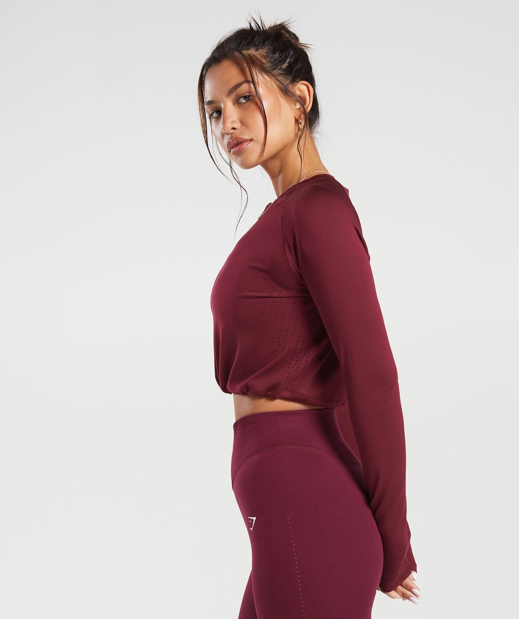 Sweat Seamless Long Sleeve Crop Top in Plum Pink - view 3