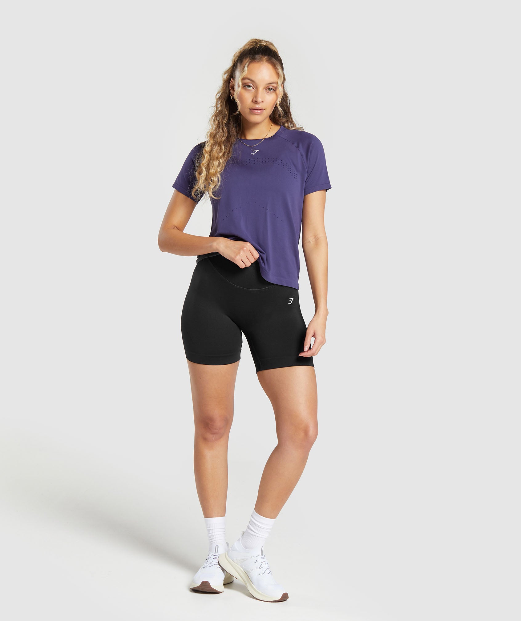 Sweat Seamless T-Shirt in Galaxy Purple - view 4