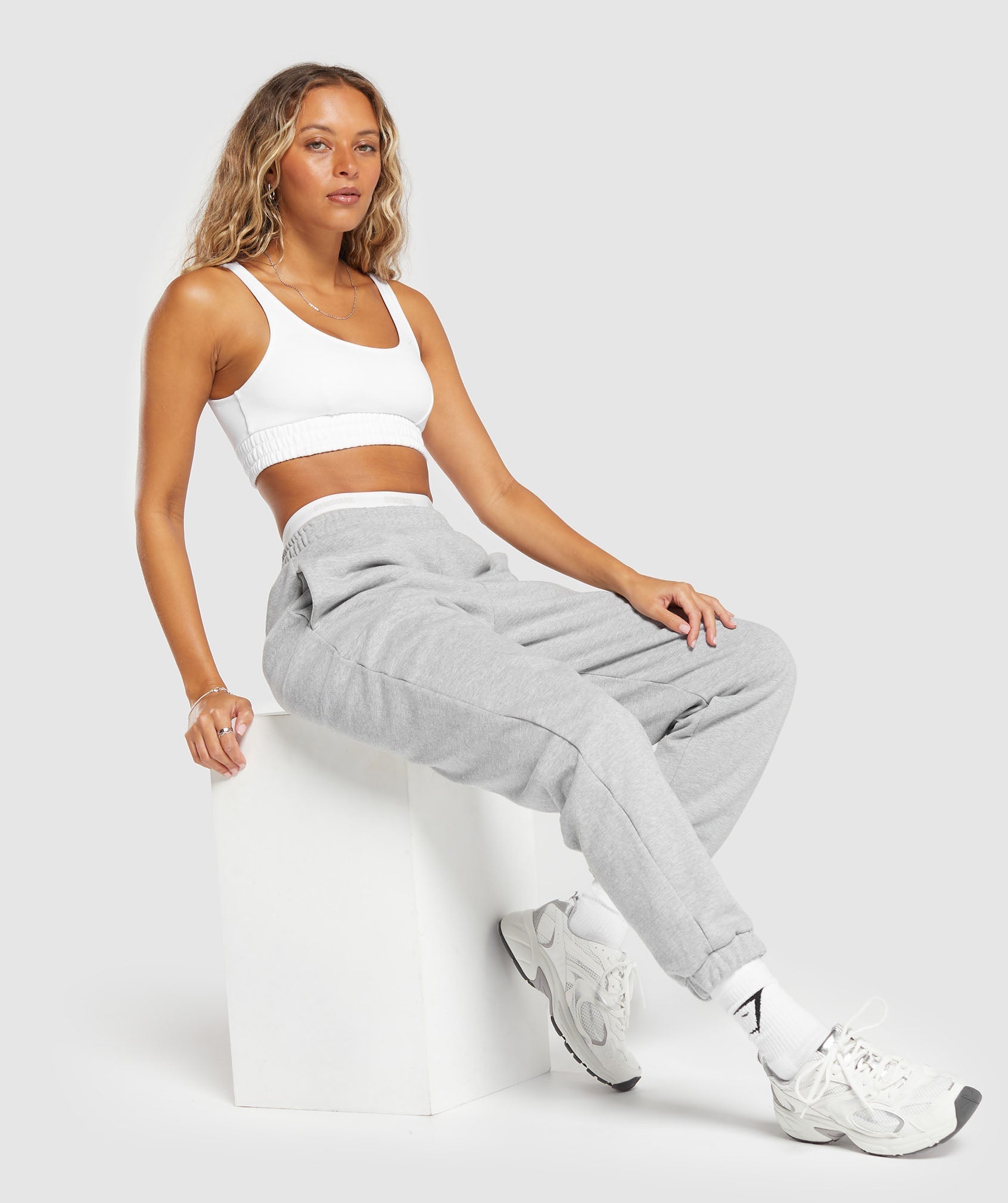 Sweatshirt Bralette in White - view 4