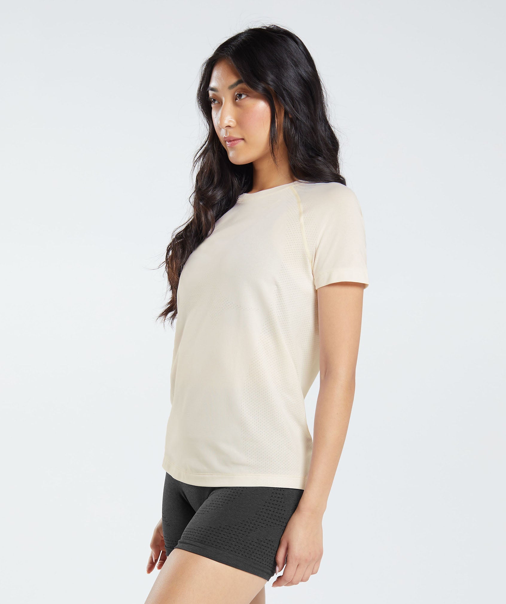 Vital Seamless 2.0 Light T-Shirt in Coconut White Marl - view 3