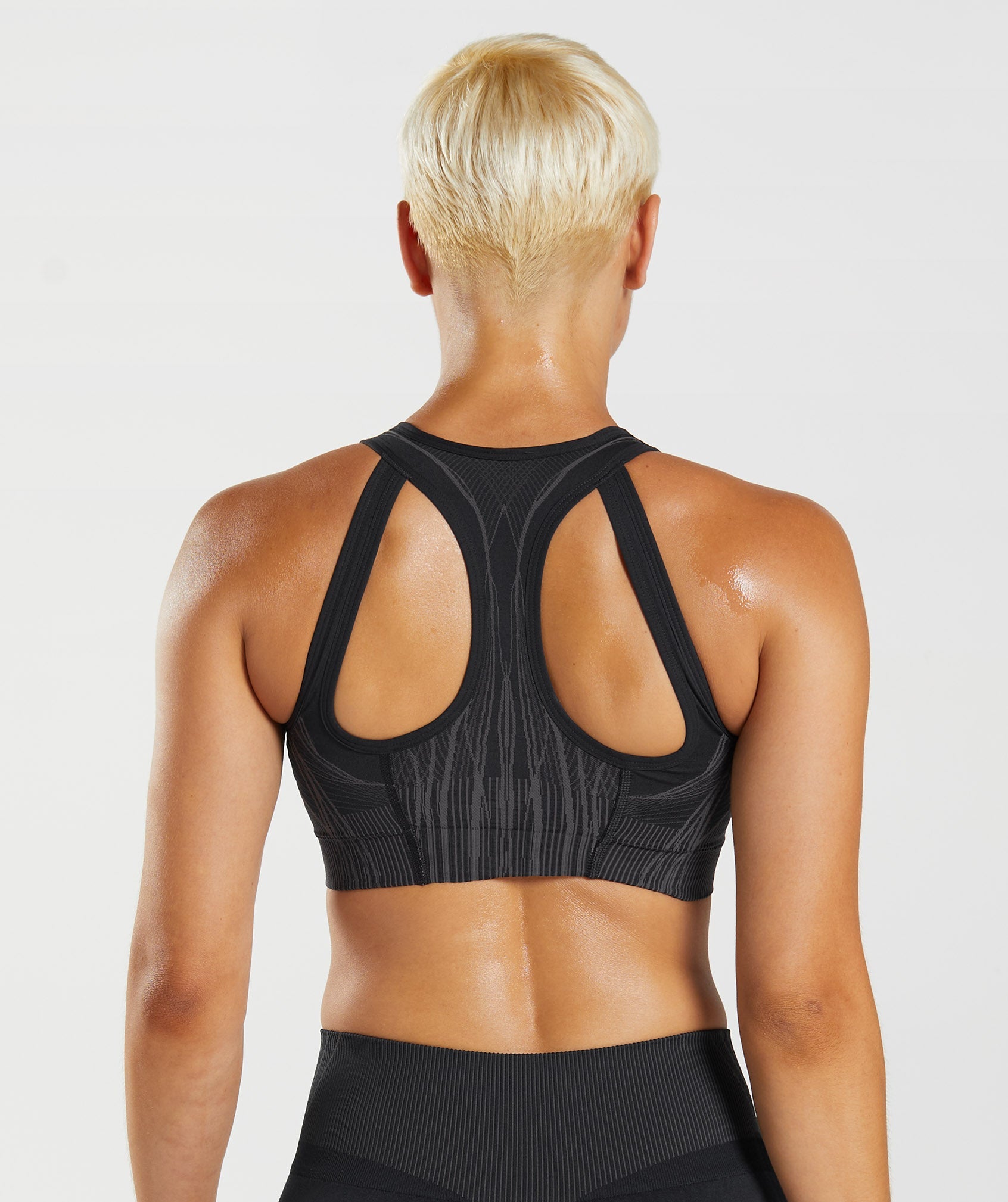 Gymshark 315 Performance High Neck Sports Bra - Black/Graphite