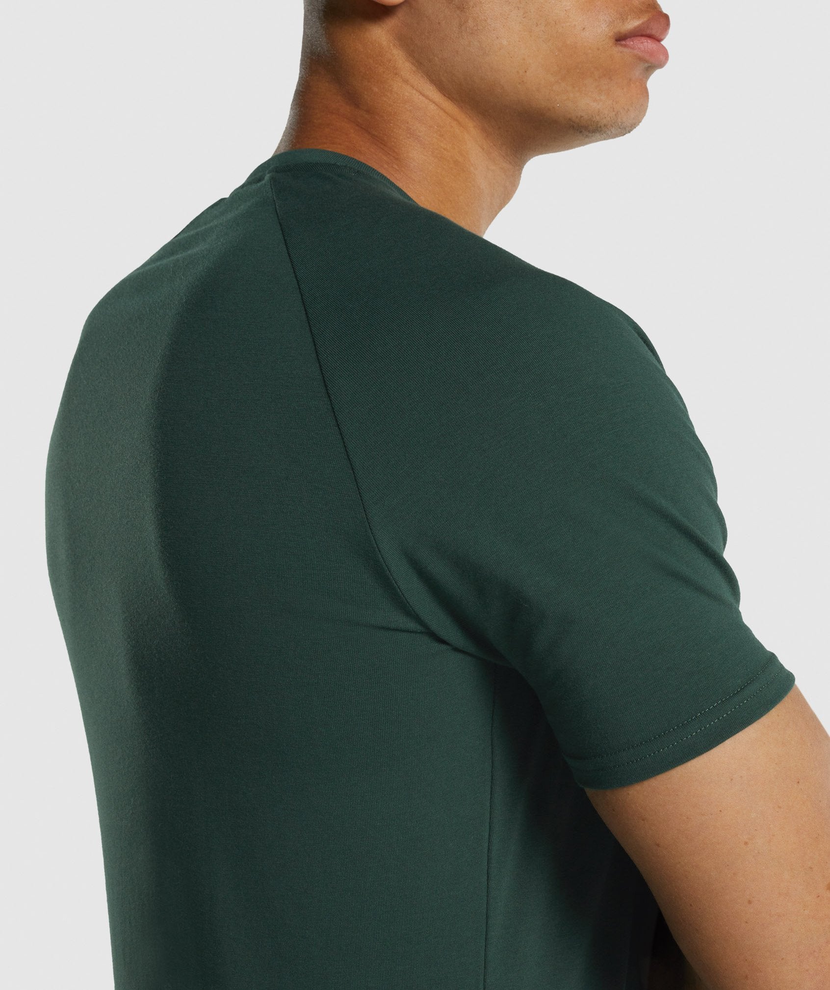 Apollo T-Shirt in Dark Green - view 6